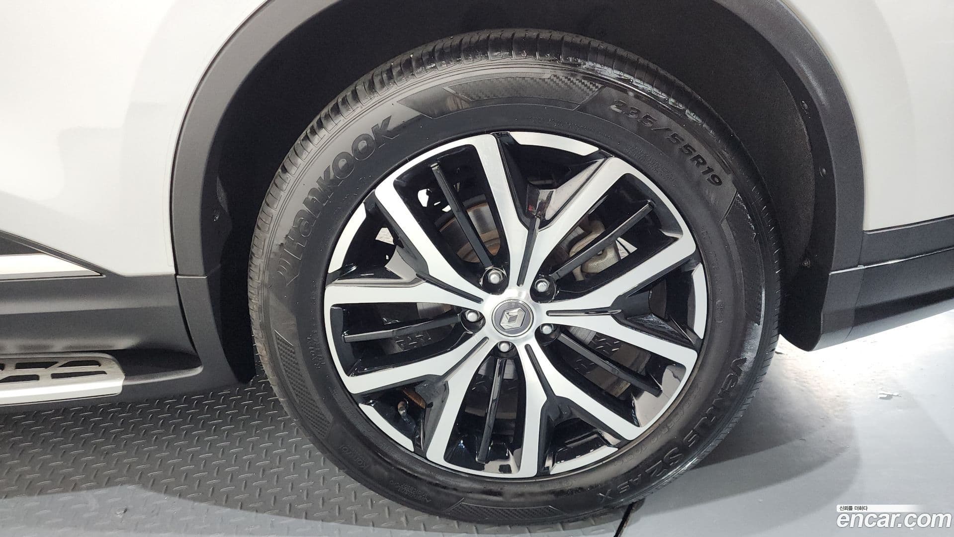 Main__Slider__Photo:QM6 Renault Korea 2019.6-4