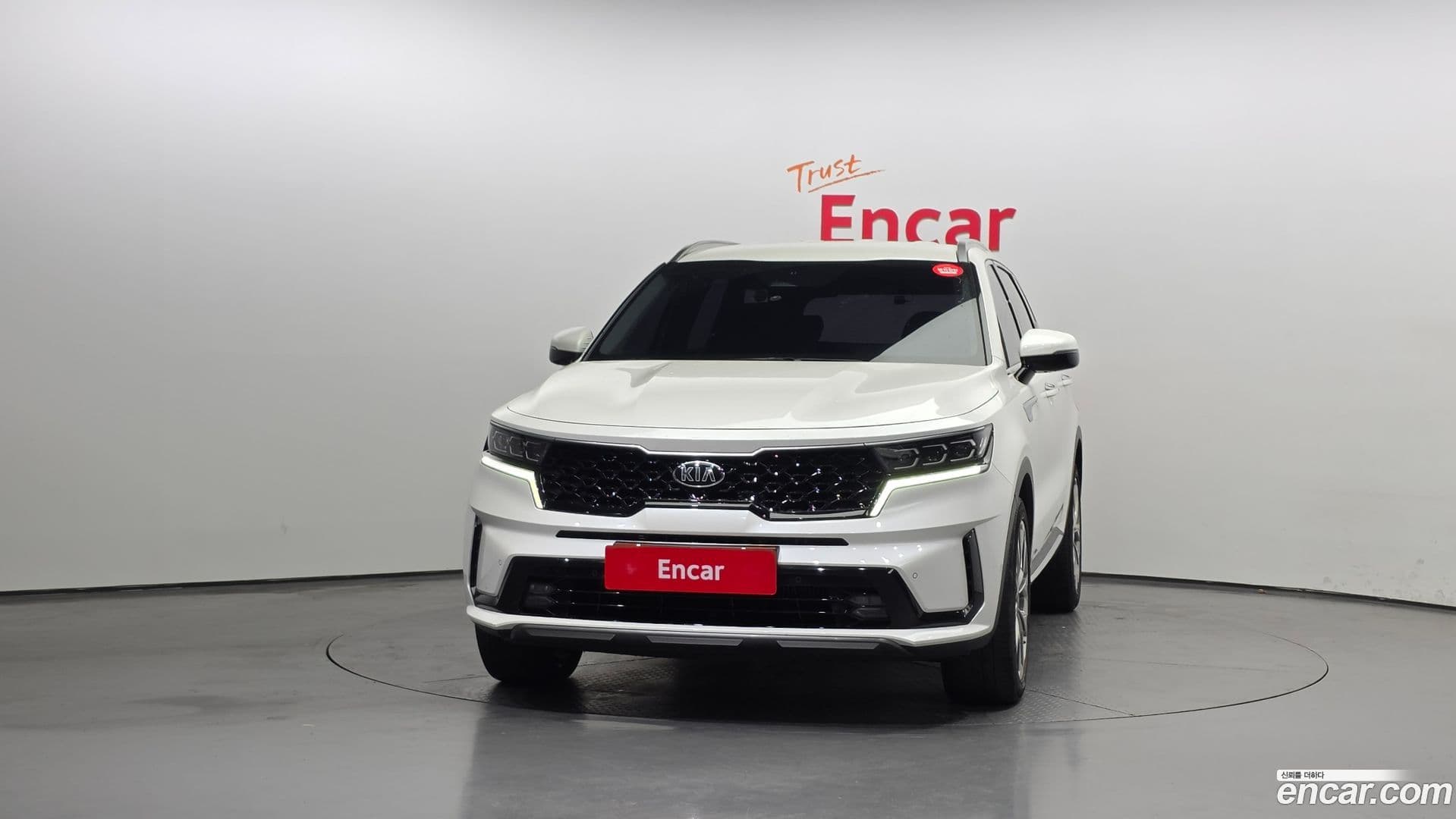 Main__Slider__Photo:Sorento Kia 2020.5-2
