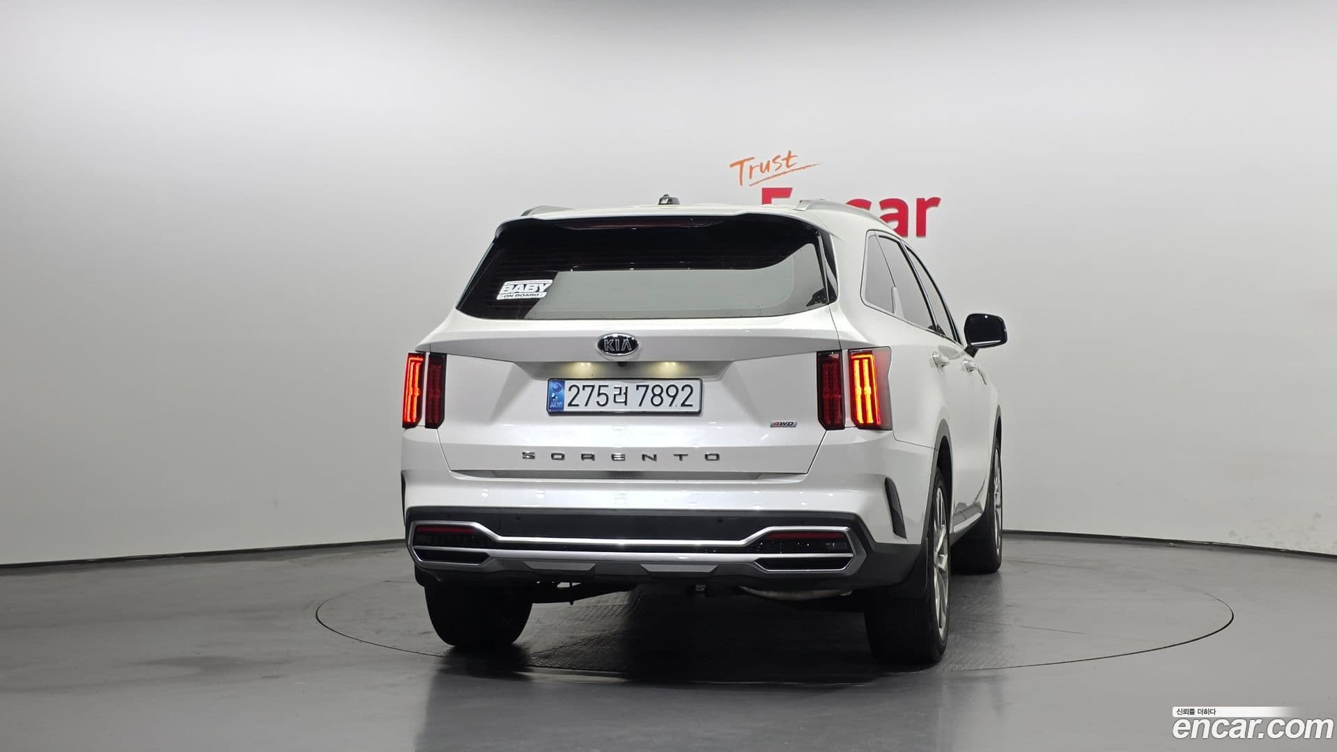 Main__Slider__Photo:Sorento Kia 2020.5-3