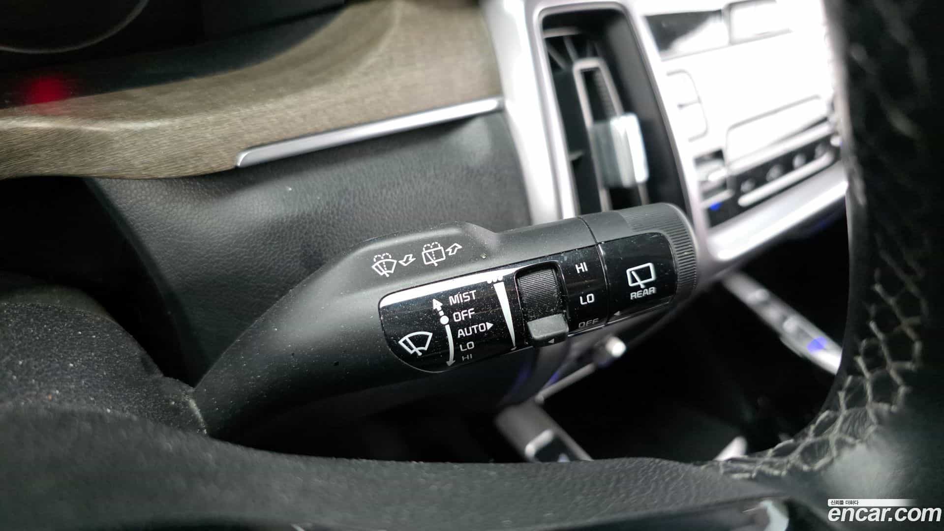 Sorento Kia 2020.5-OPTION-019