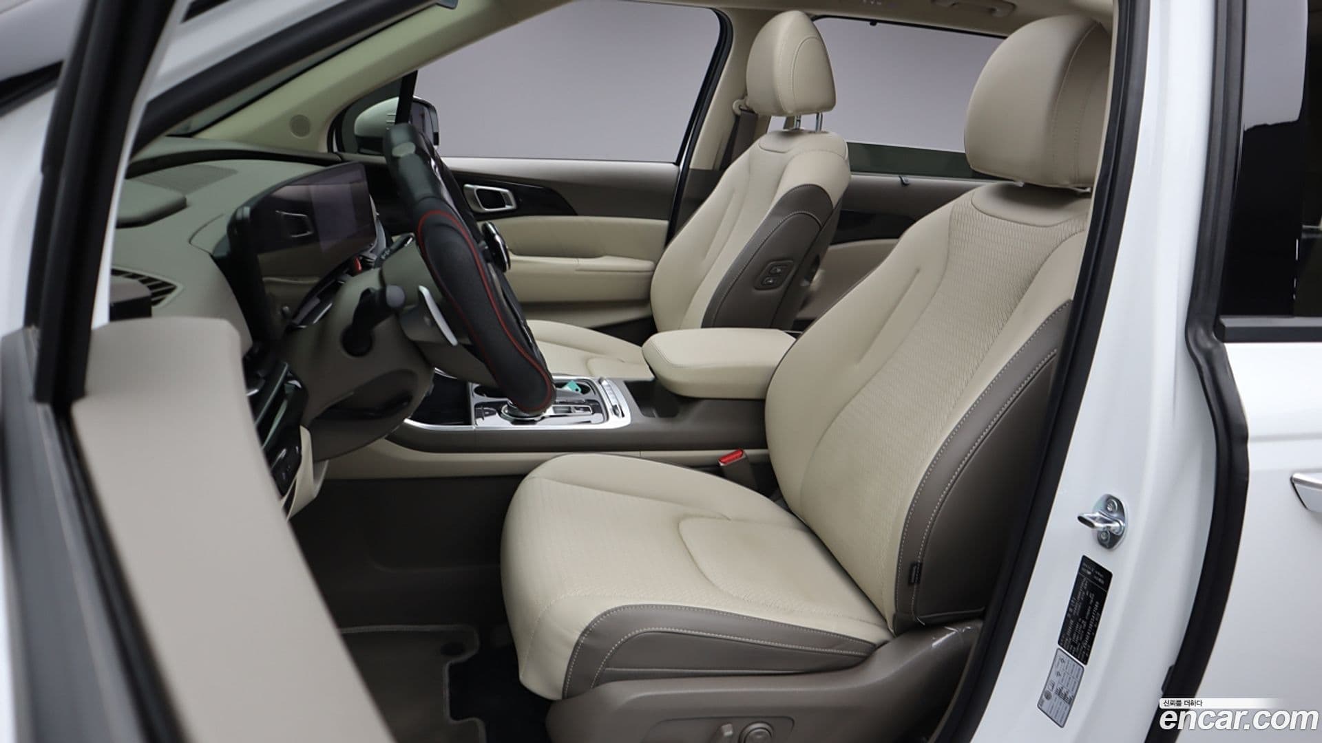 Main__Slider__Photo:Canival Kia 2024.6-6