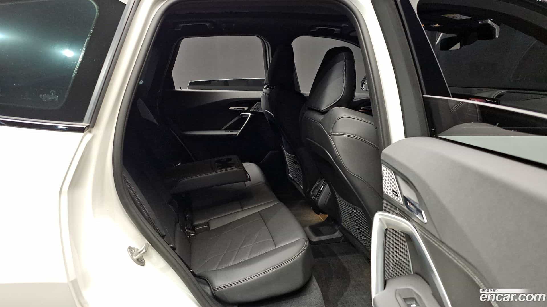 iX1 BMW 2023.4-OPTION-016