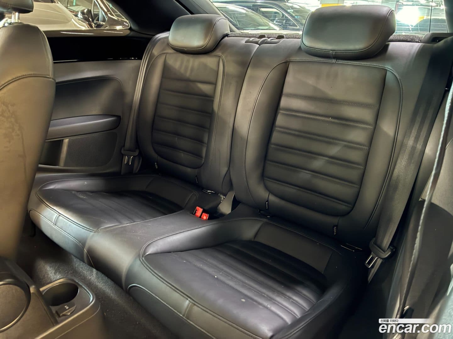 Main__Slider__Photo:Beatle Volkswagen 2014.7-7