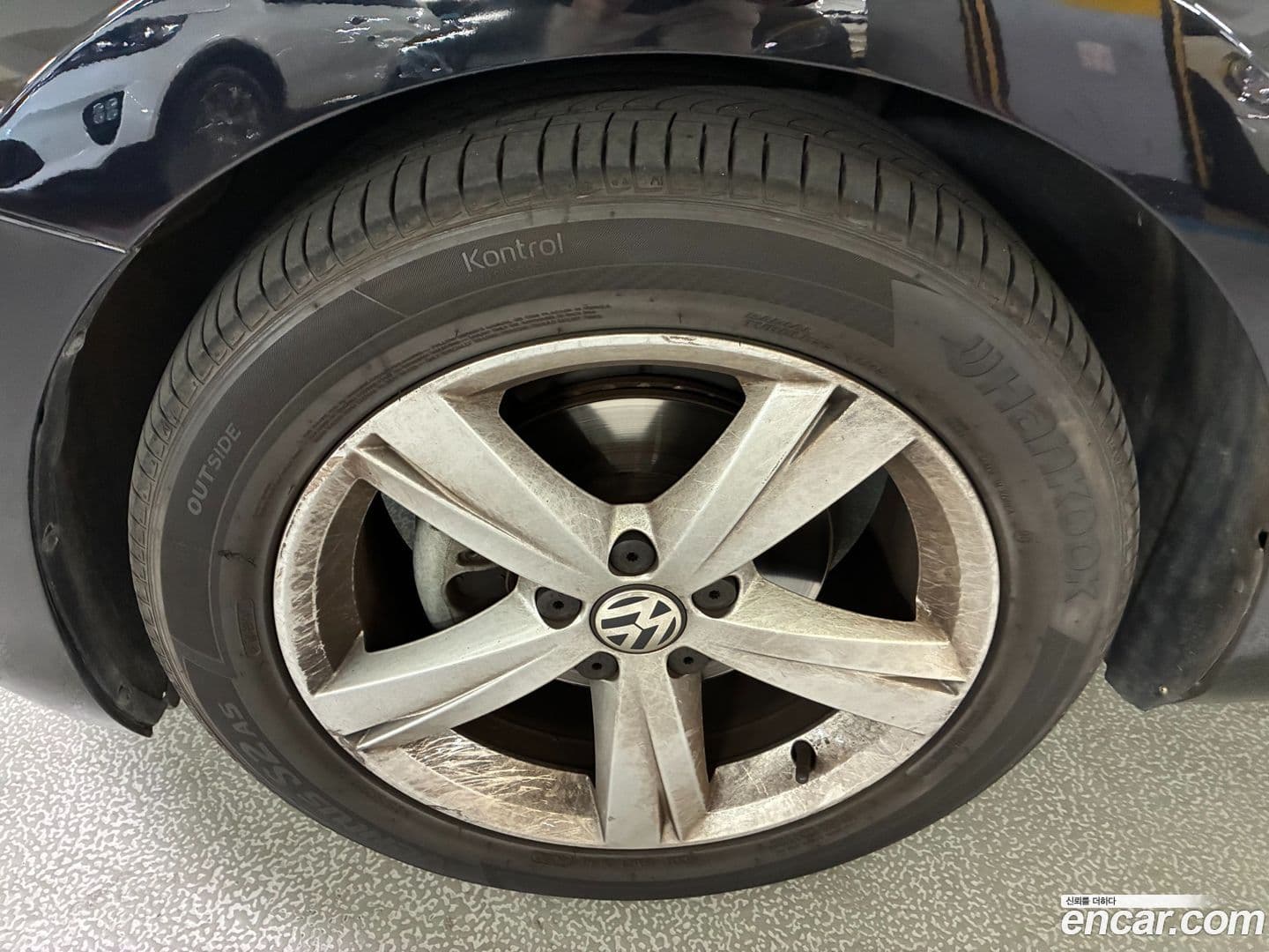 Main__Slider__Photo:Beatle Volkswagen 2014.7-12