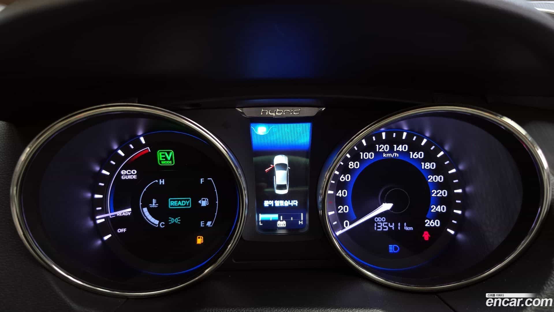 Sonata Hyundai 2011.11-INNER-008