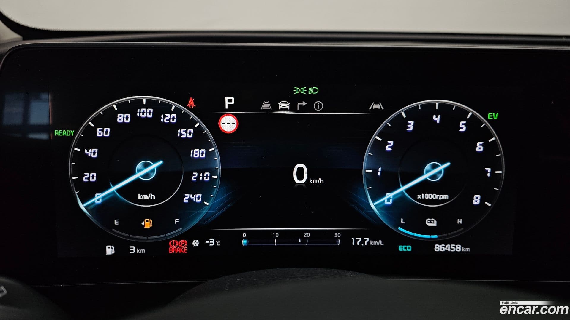 Main__Slider__Photo:Sportage Kia 2021.11-7