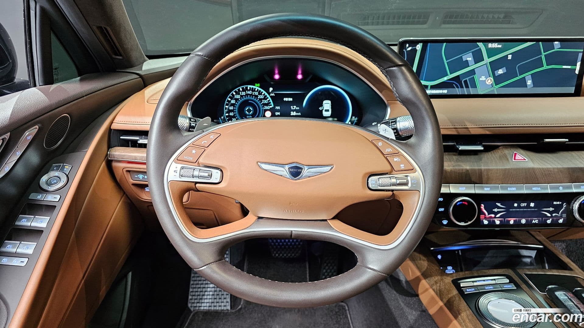 Main__Slider__Photo:G80 Genesis 2021.10-12