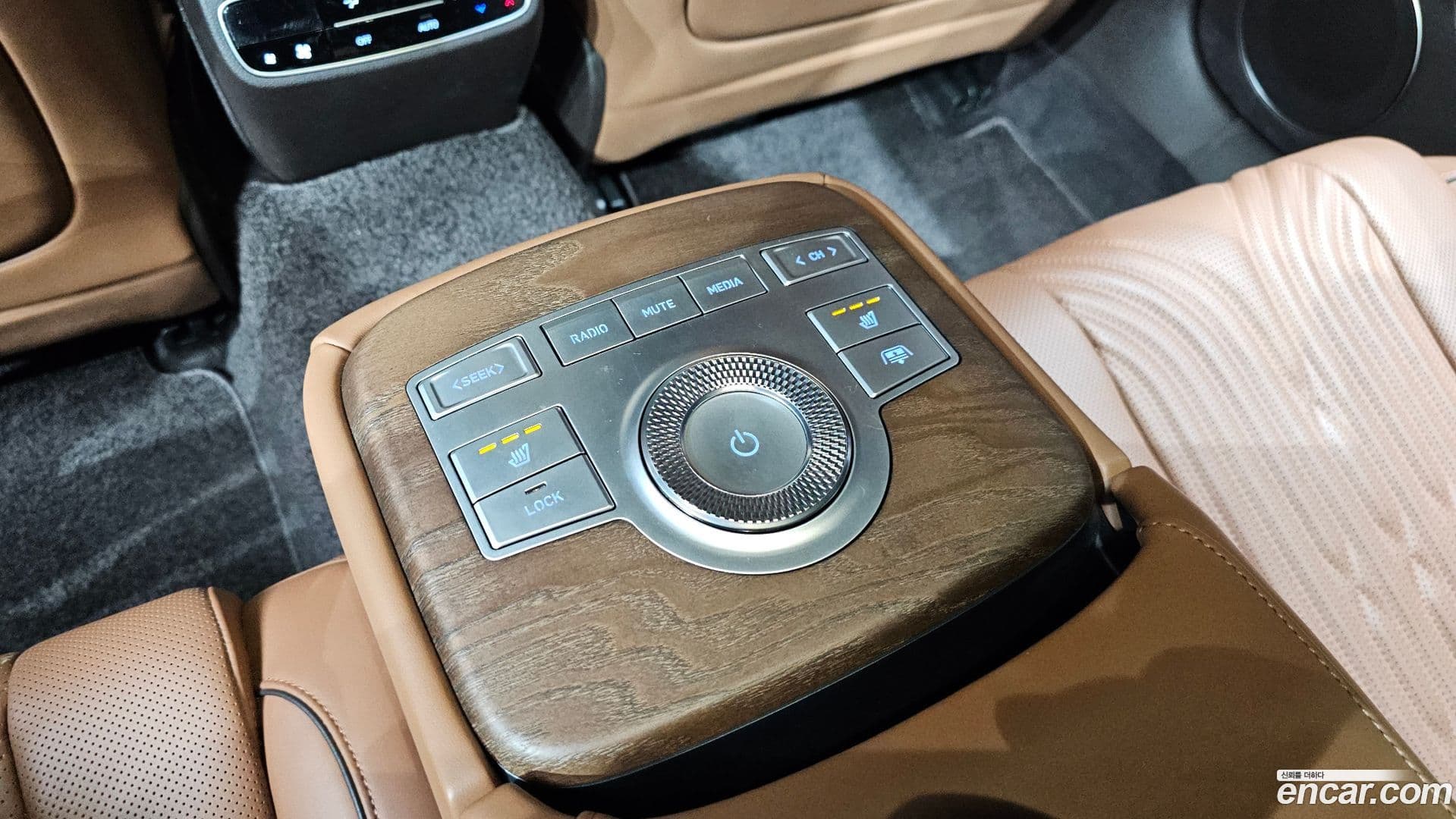 Main__Slider__Photo:G80 Genesis 2021.10-17