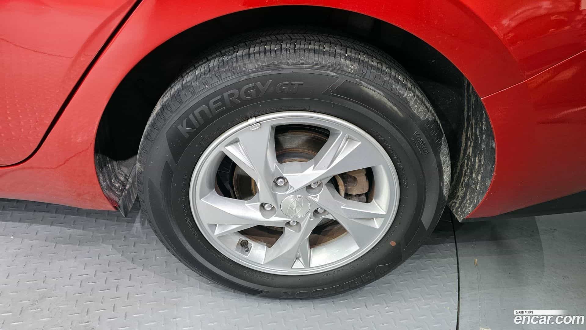 AVANTE Hyundai 2022.2-OUTER-005