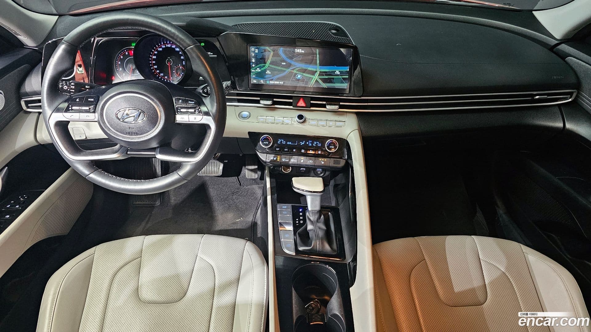 Main__Slider__Photo:AVANTE Hyundai 2022.2-6