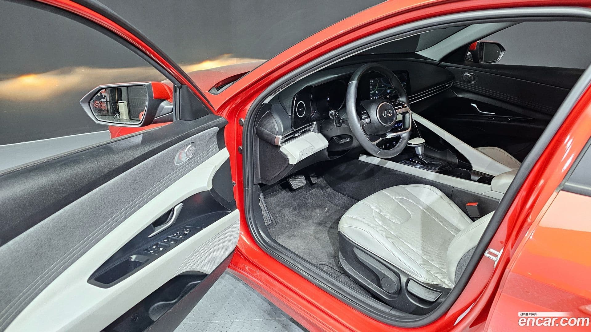 Main__Slider__Photo:AVANTE Hyundai 2022.2-9