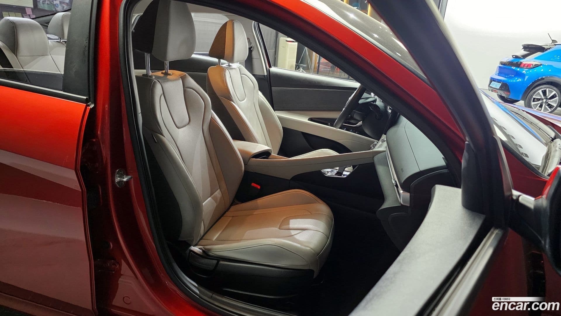 Main__Slider__Photo:AVANTE Hyundai 2022.2-11