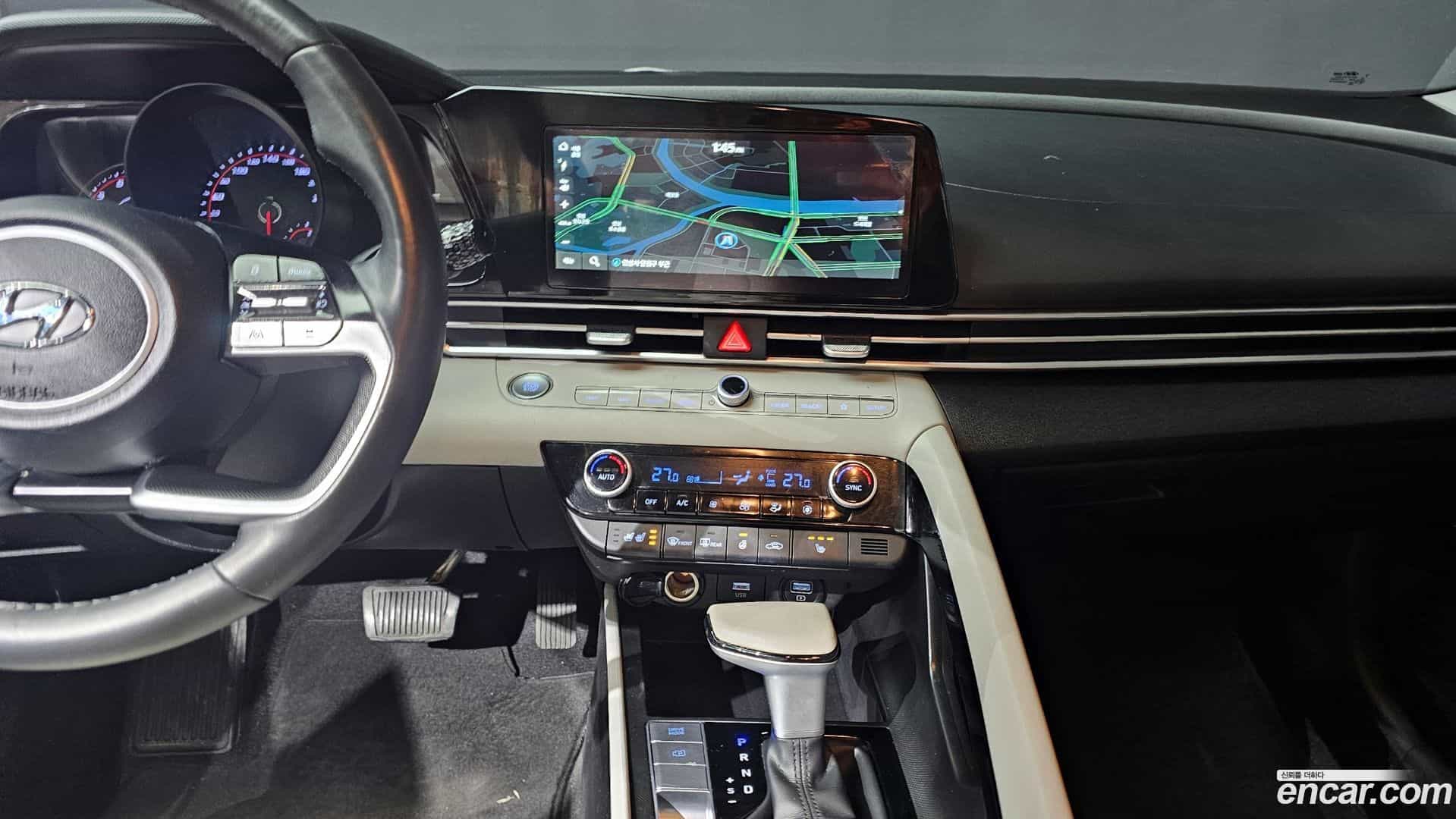 AVANTE Hyundai 2022.2-OPTION-024