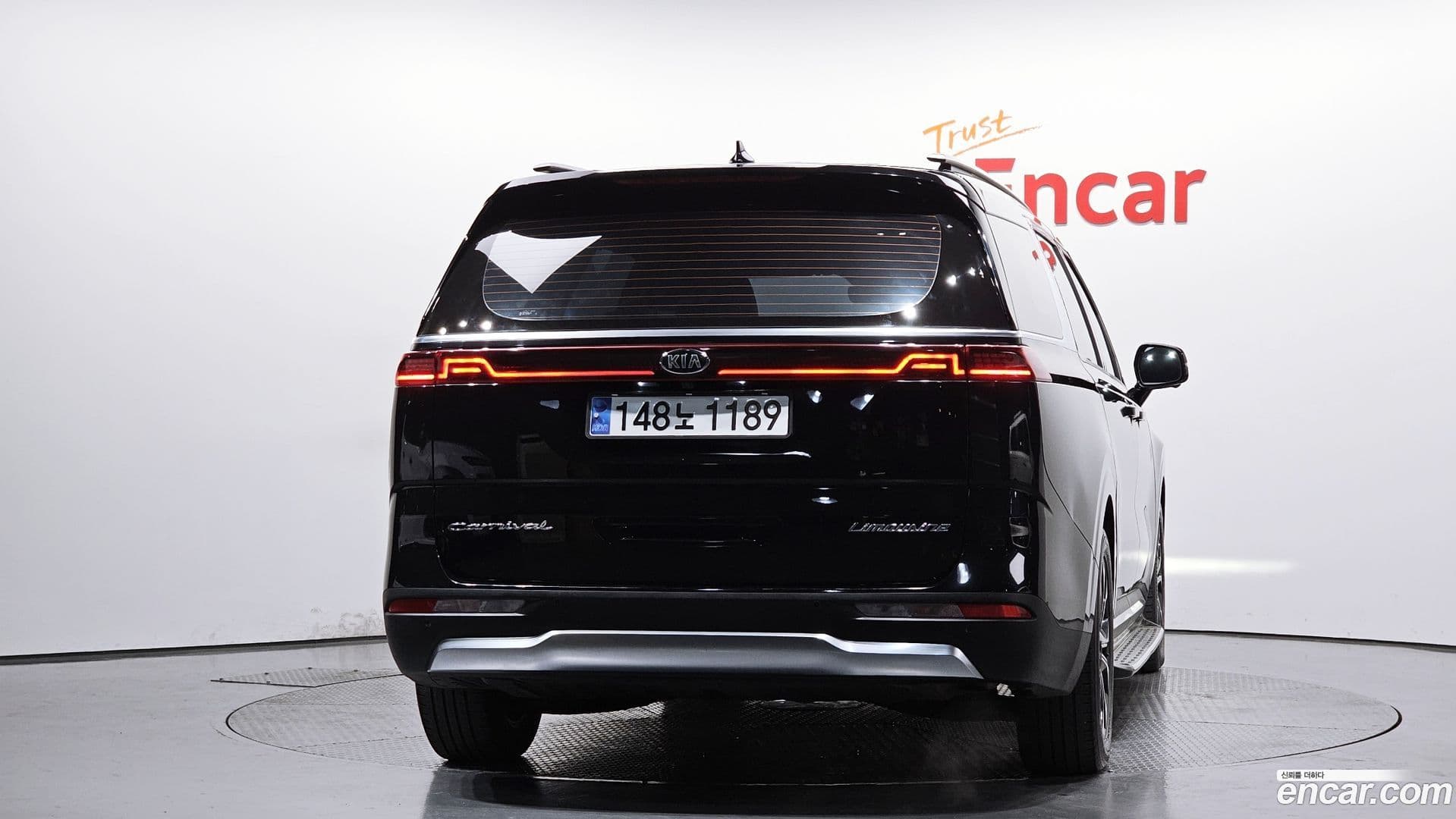 Main__Slider__Photo:Canival Kia 2021.2-3