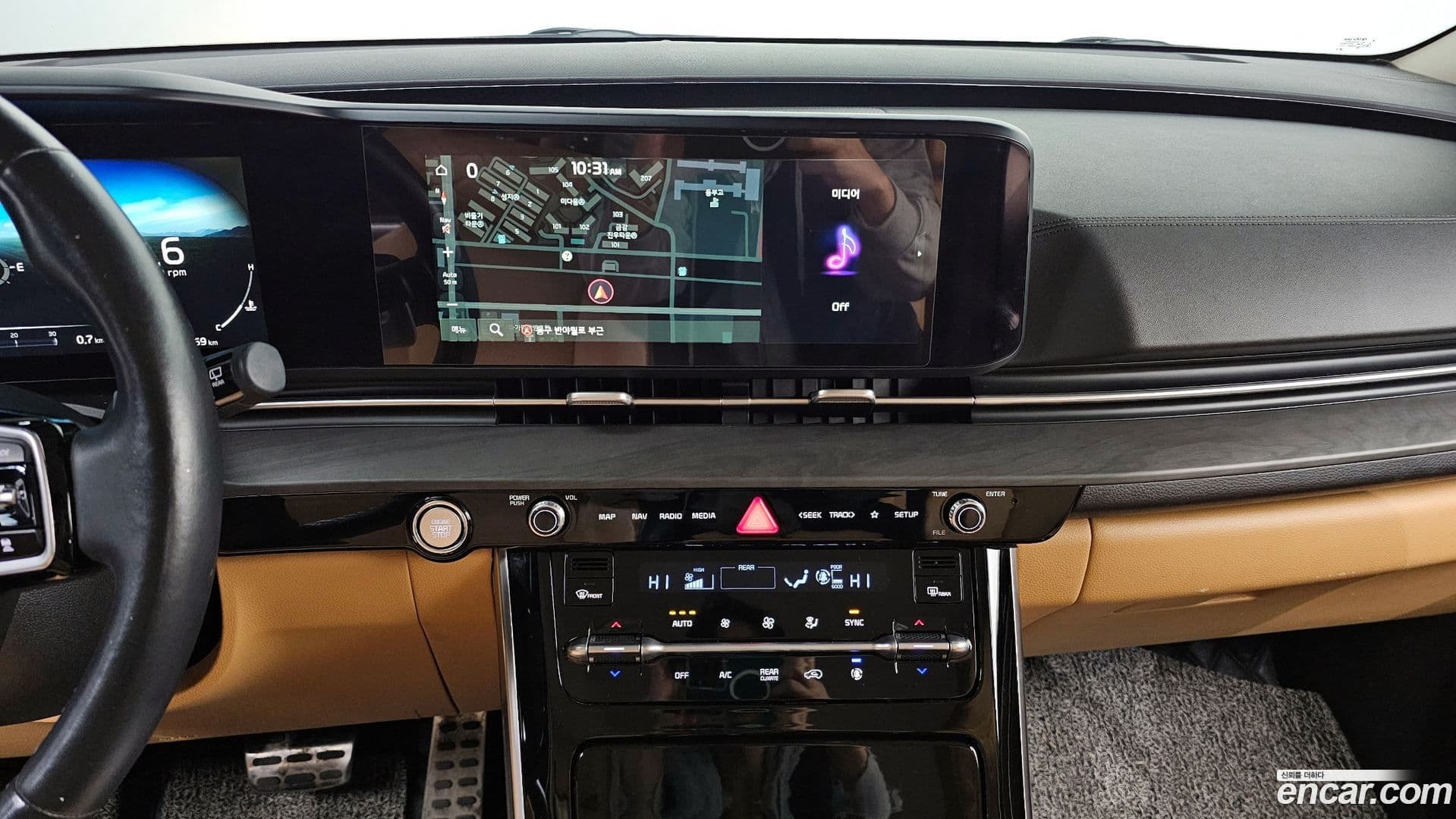 Main__Slider__Photo:Canival Kia 2021.2-14