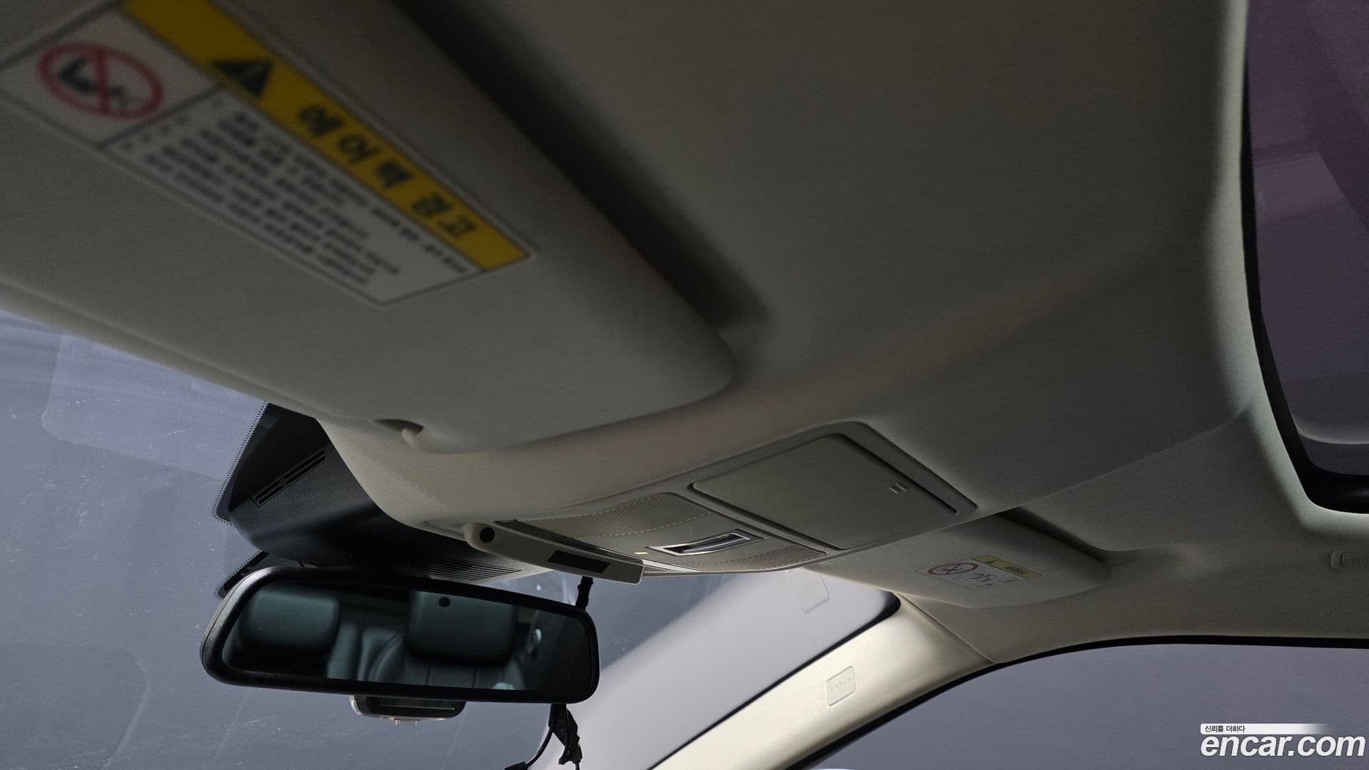 Main__Slider__Photo:Range Rover Evoque Land Rover 2016.7-15