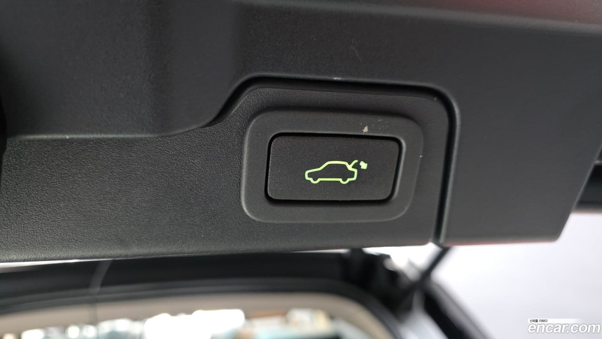 Main__Slider__Photo:Range Rover Evoque Land Rover 2016.7-19