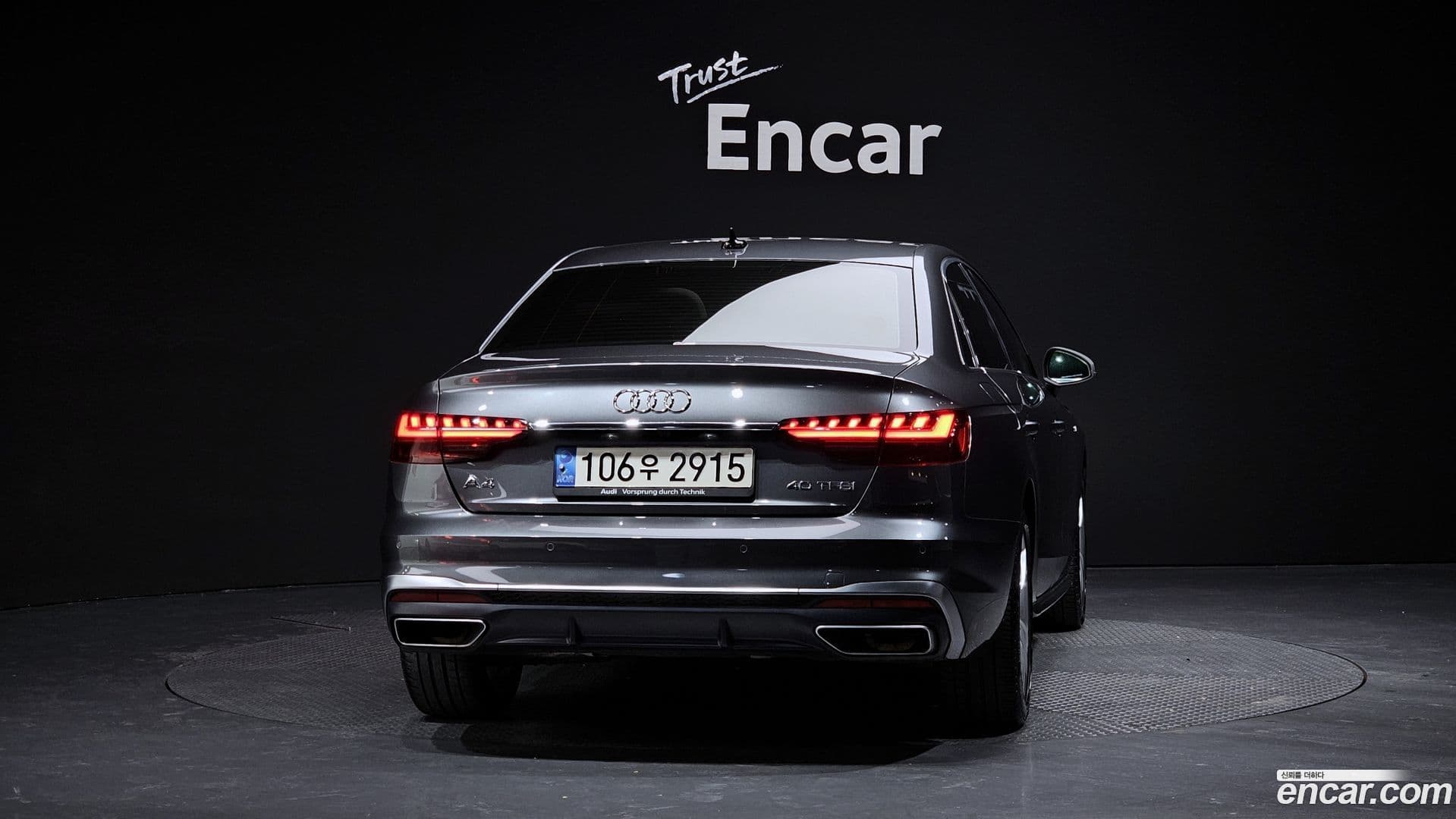 Main__Slider__Photo:A4 Audi 2021.10-3