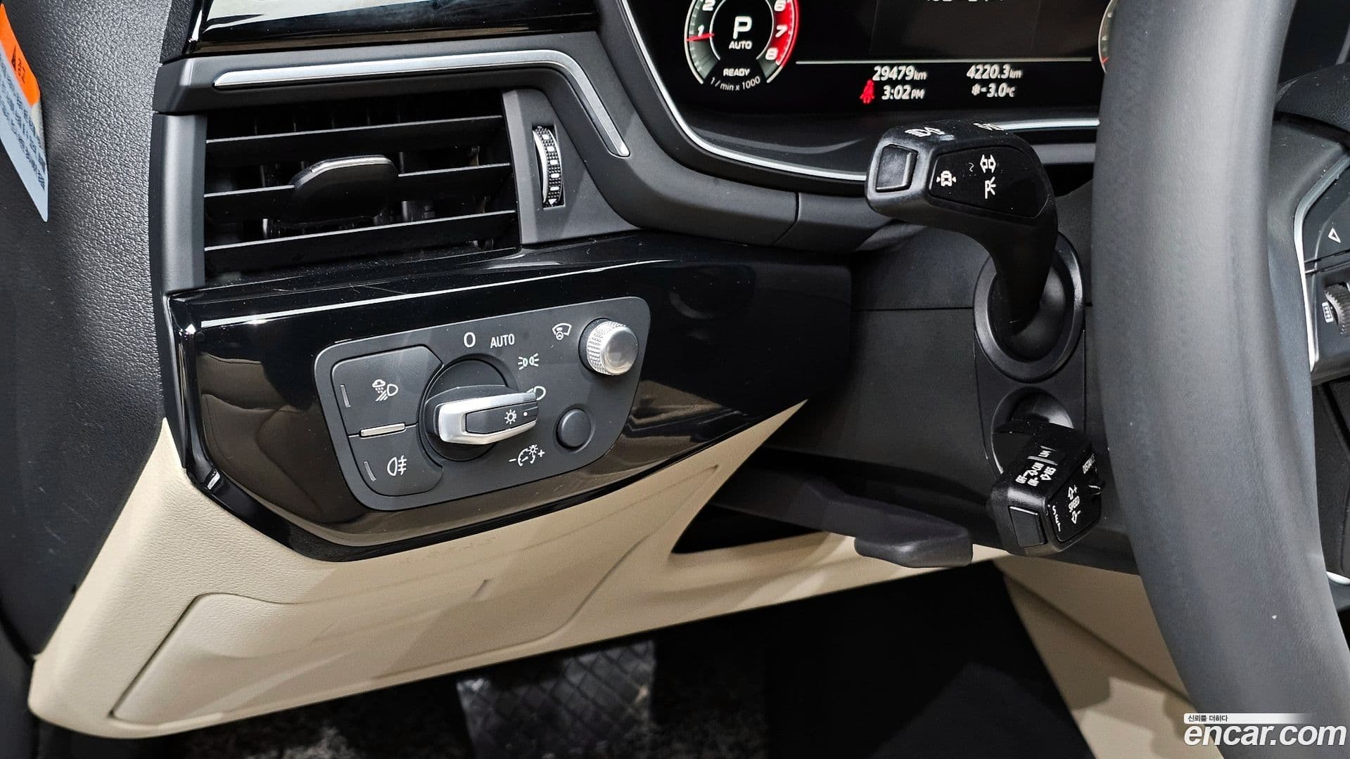 Main__Slider__Photo:A4 Audi 2021.10-15