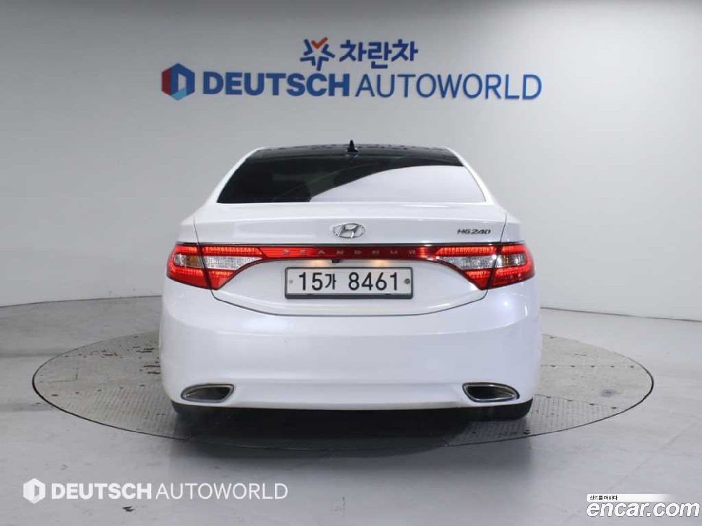 Main__Slider__Photo:Grandeur Hyundai 2011.10-3