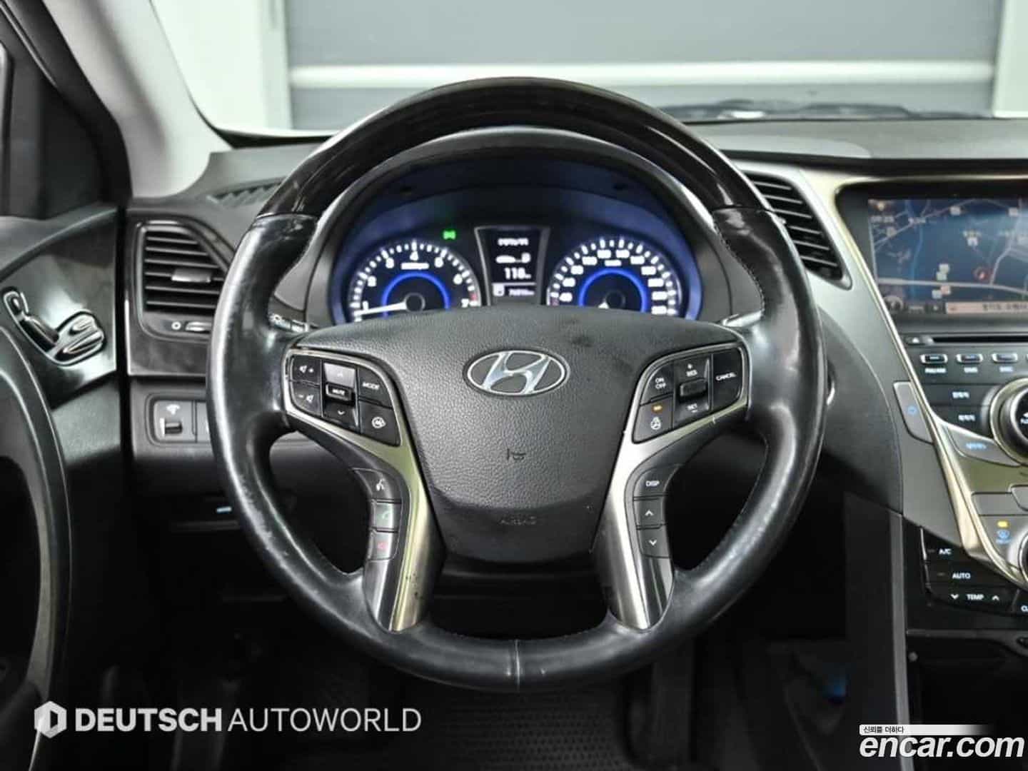 Grandeur Hyundai 2011.10-OPTION-017