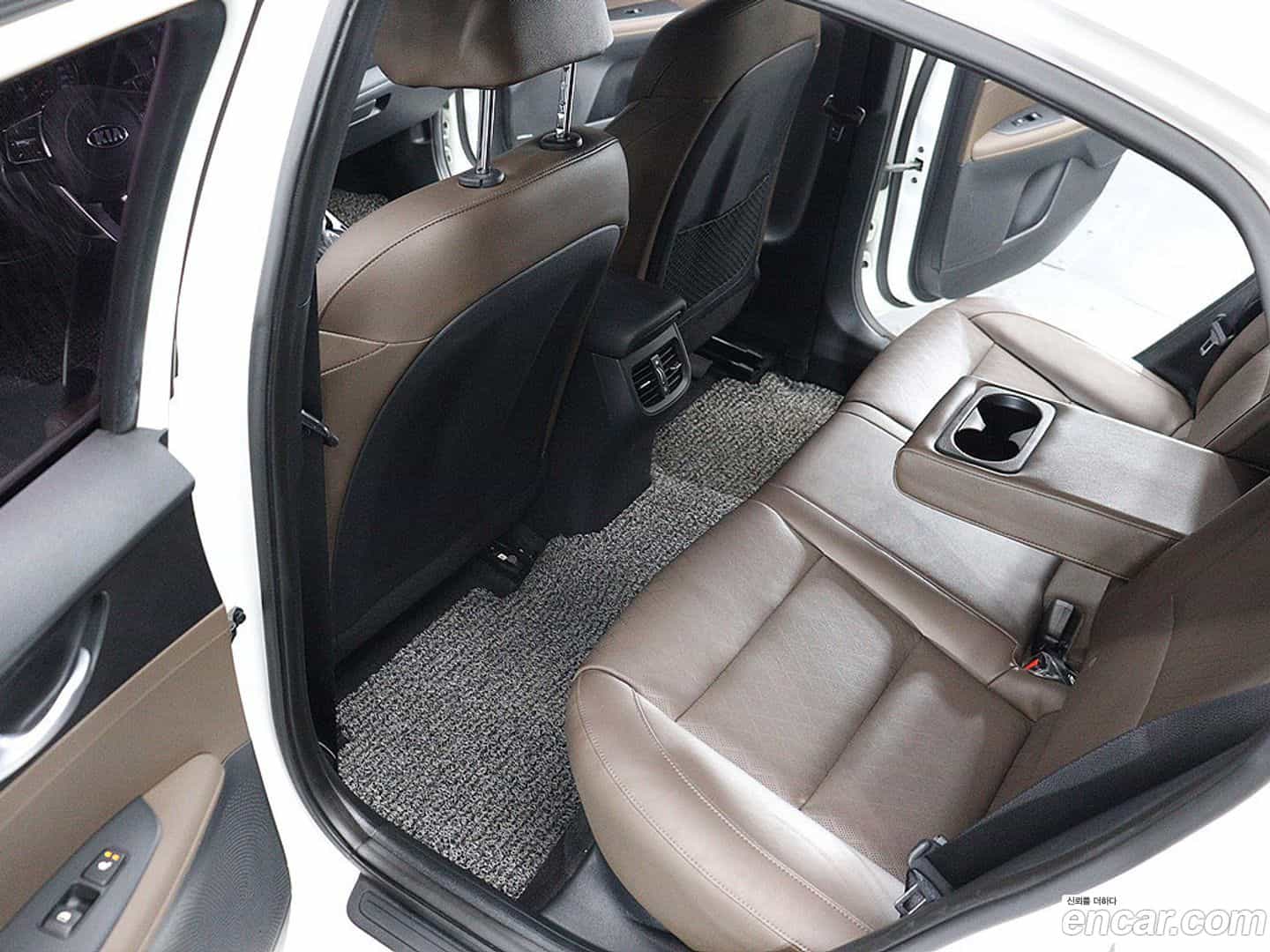 K3 Kia 2018.9-OPTION-020