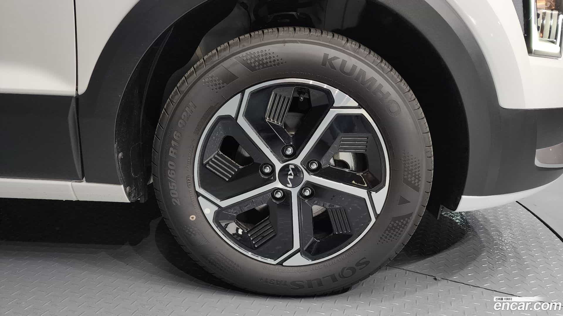 Niro Kia 2025.4-OUTER-005