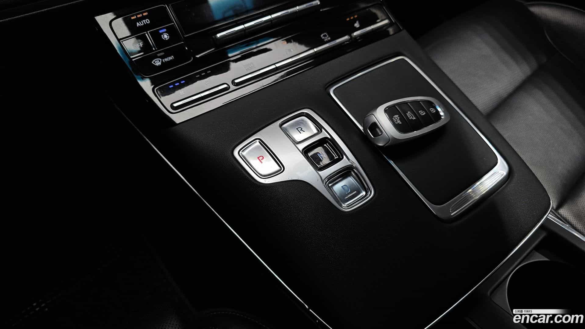 Grandeur Hyundai 2020.0-INNER-009