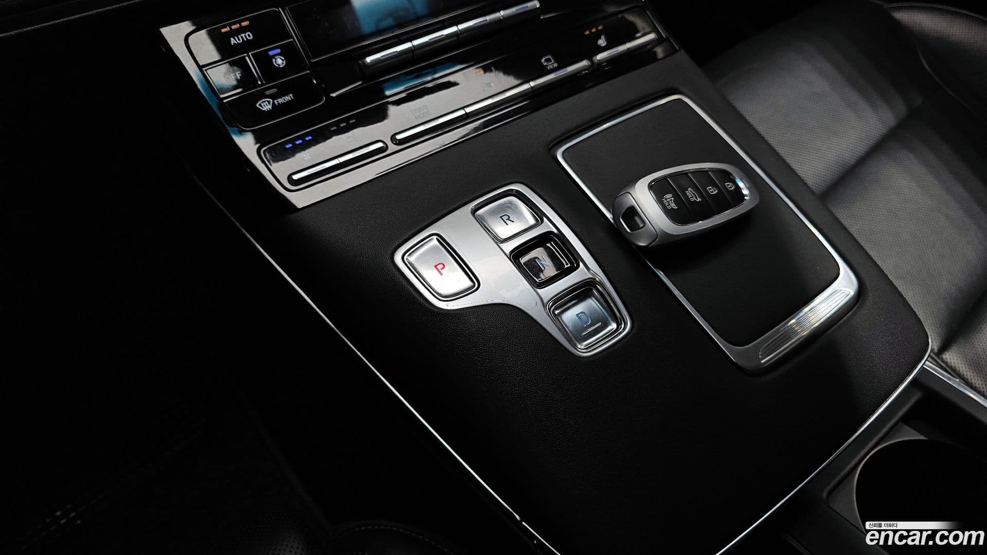 Main__Slider__Photo:Grandeur Hyundai 2020.0-8