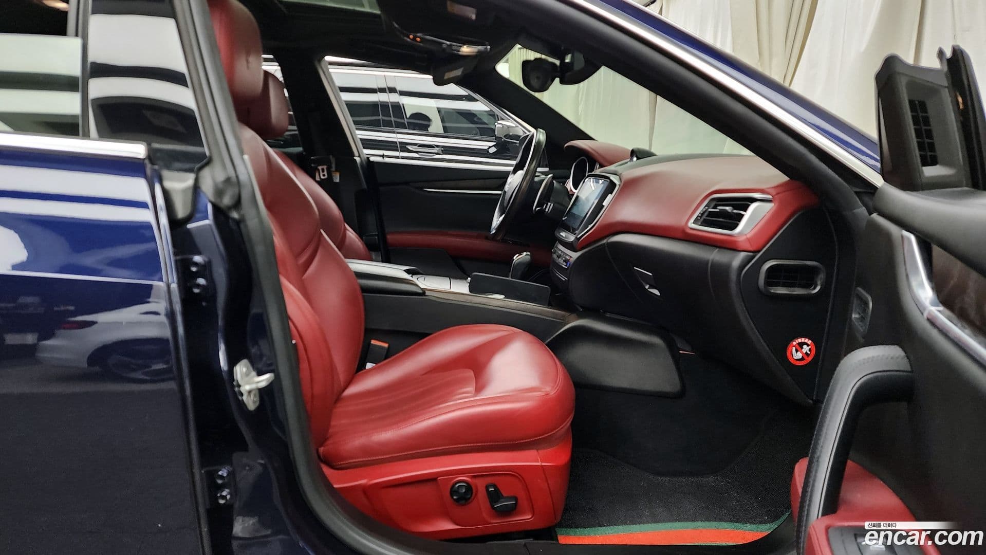 Main__Slider__Photo:Ghibli Maserati 2017.1-10