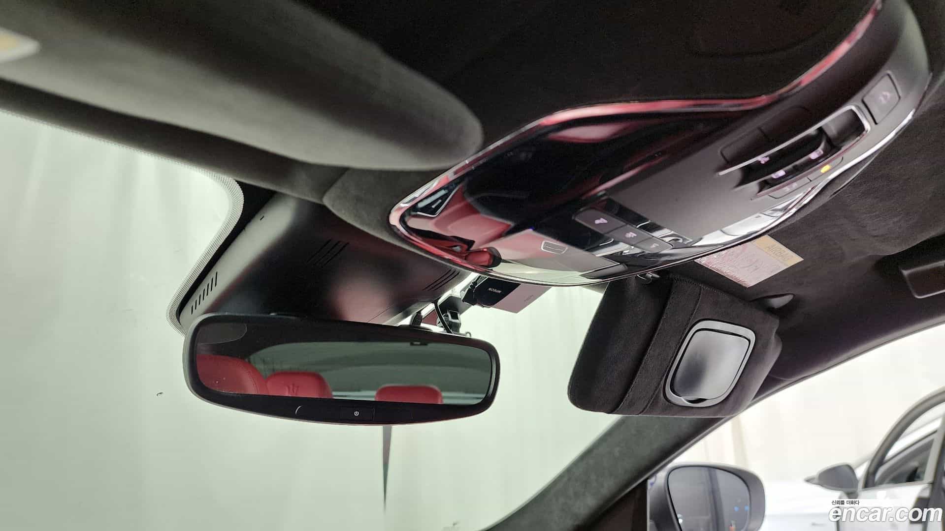 Ghibli Maserati 2017.1-OPTION-021