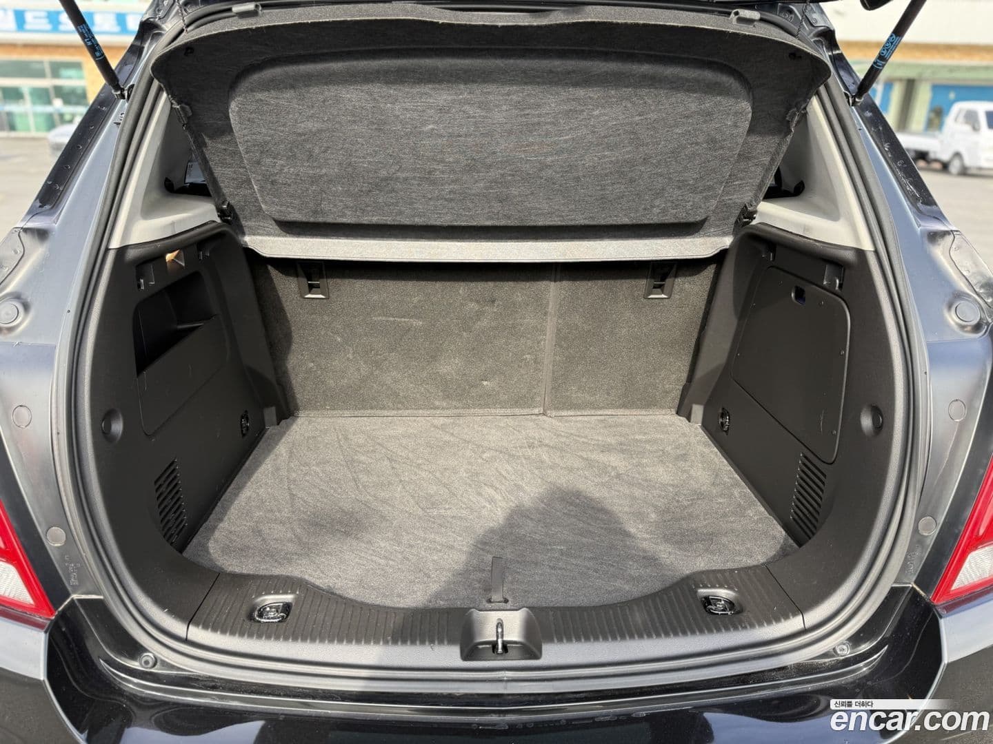 Main__Slider__Photo:Trax ChevroletGMDaewoo 2018.0-16