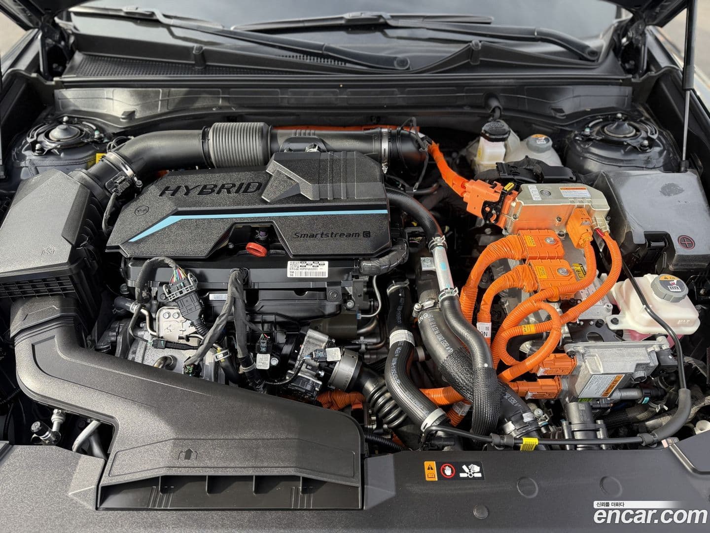 Main__Slider__Photo:Grandeur Hyundai 2023.8-5