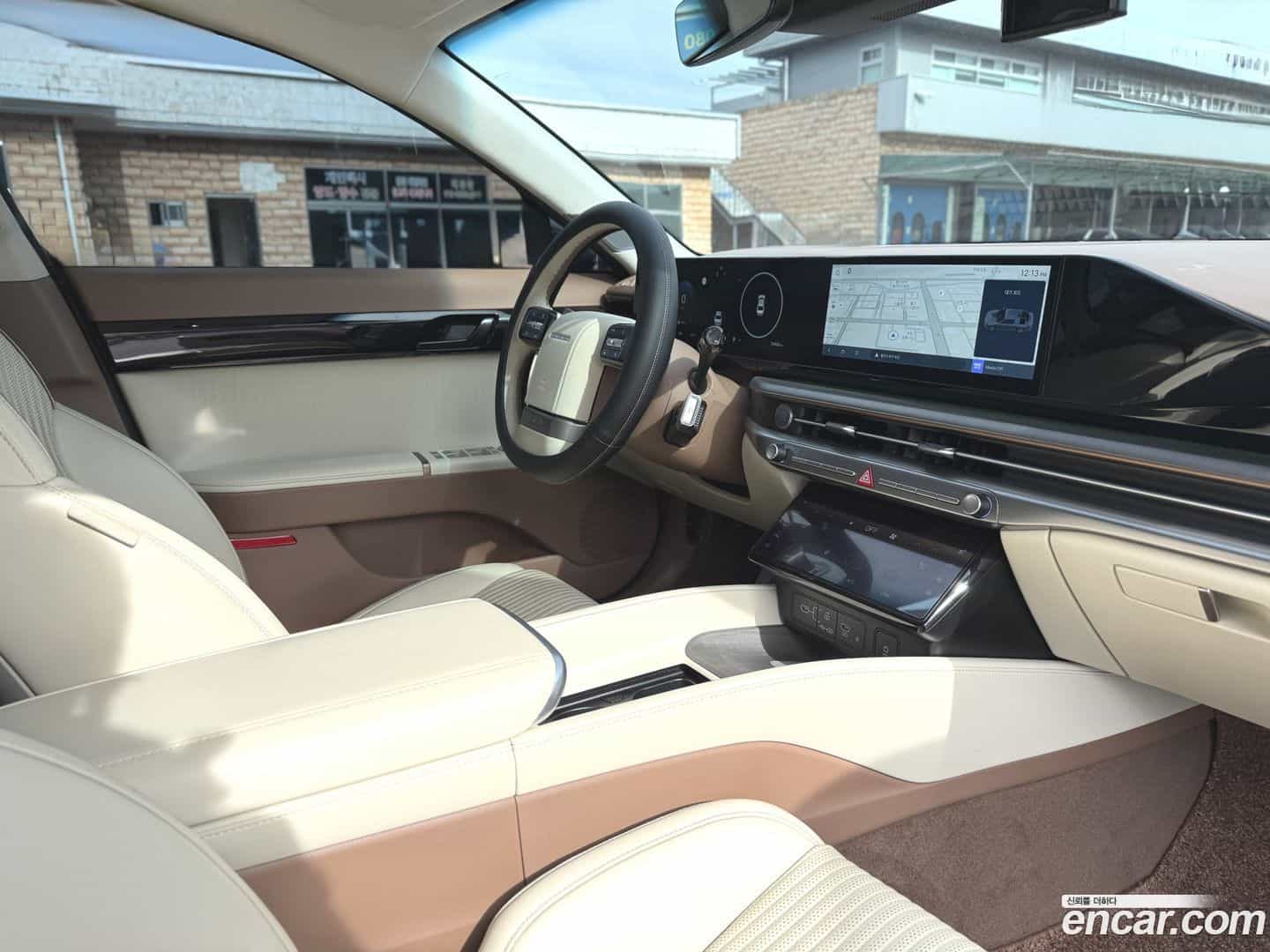 Grandeur Hyundai 2023.8-OPTION-017