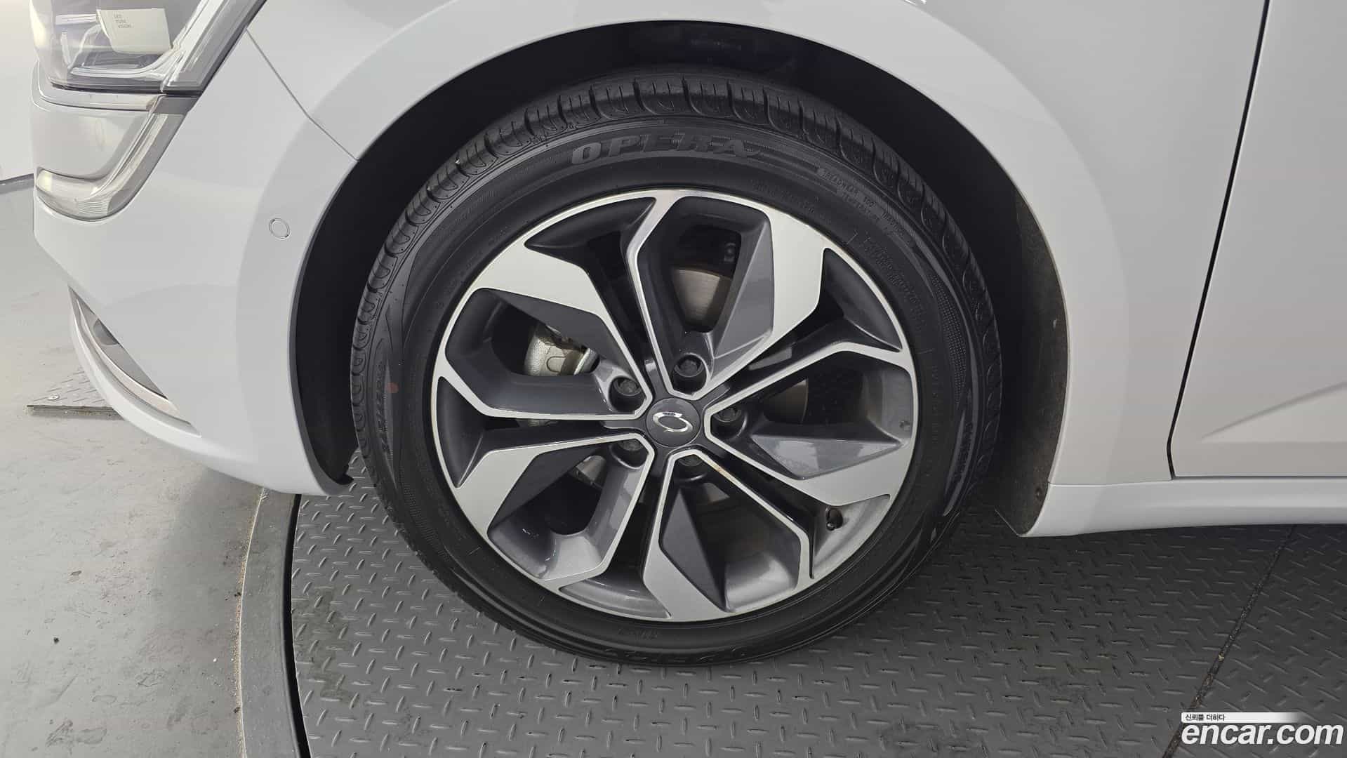 SM6 Renault-KoreaSamsung 2019.11-OUTER-005