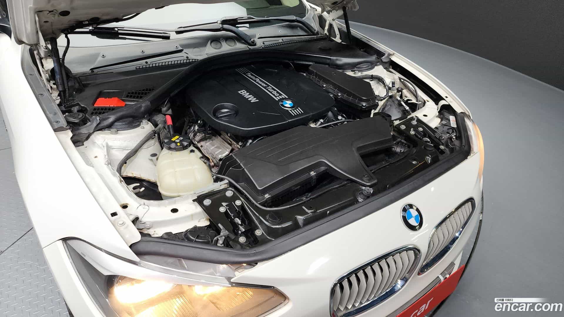 1-Series BMW 2014.8-INNER-006