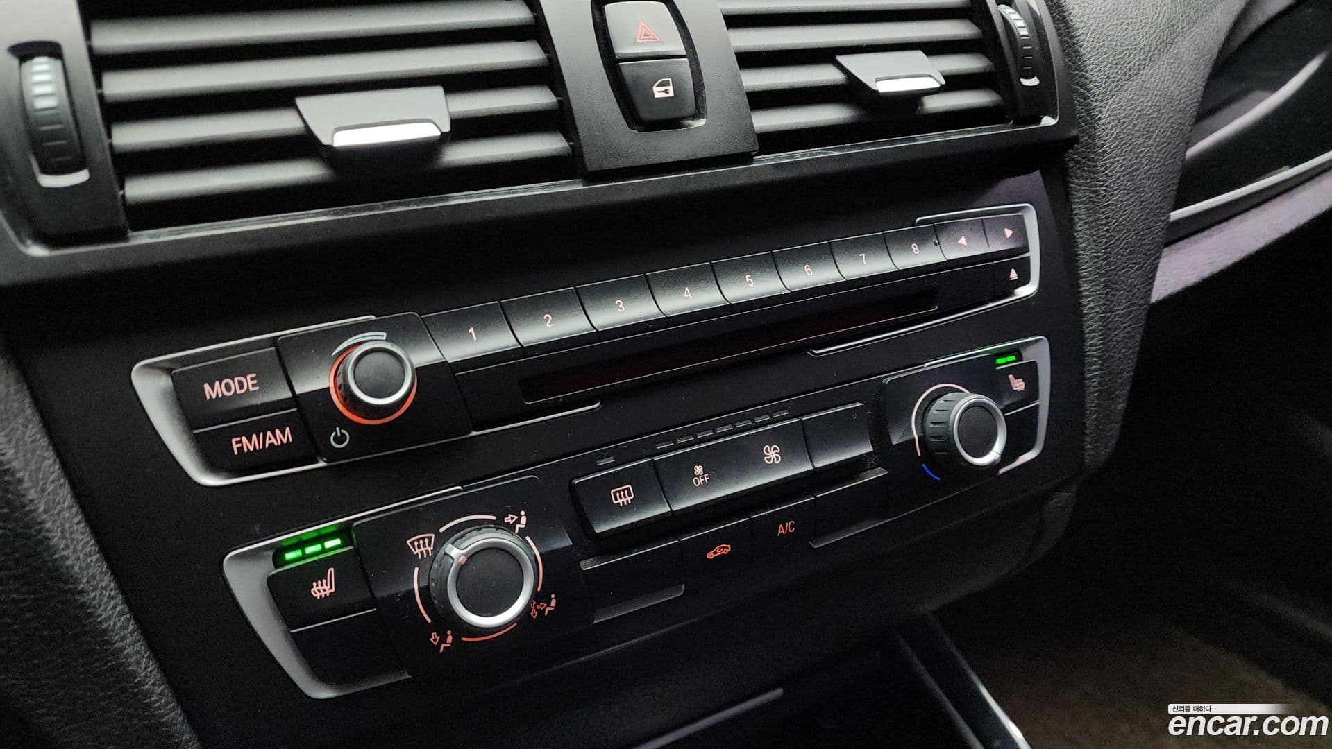 Main__Slider__Photo:1-Series BMW 2014.8-15