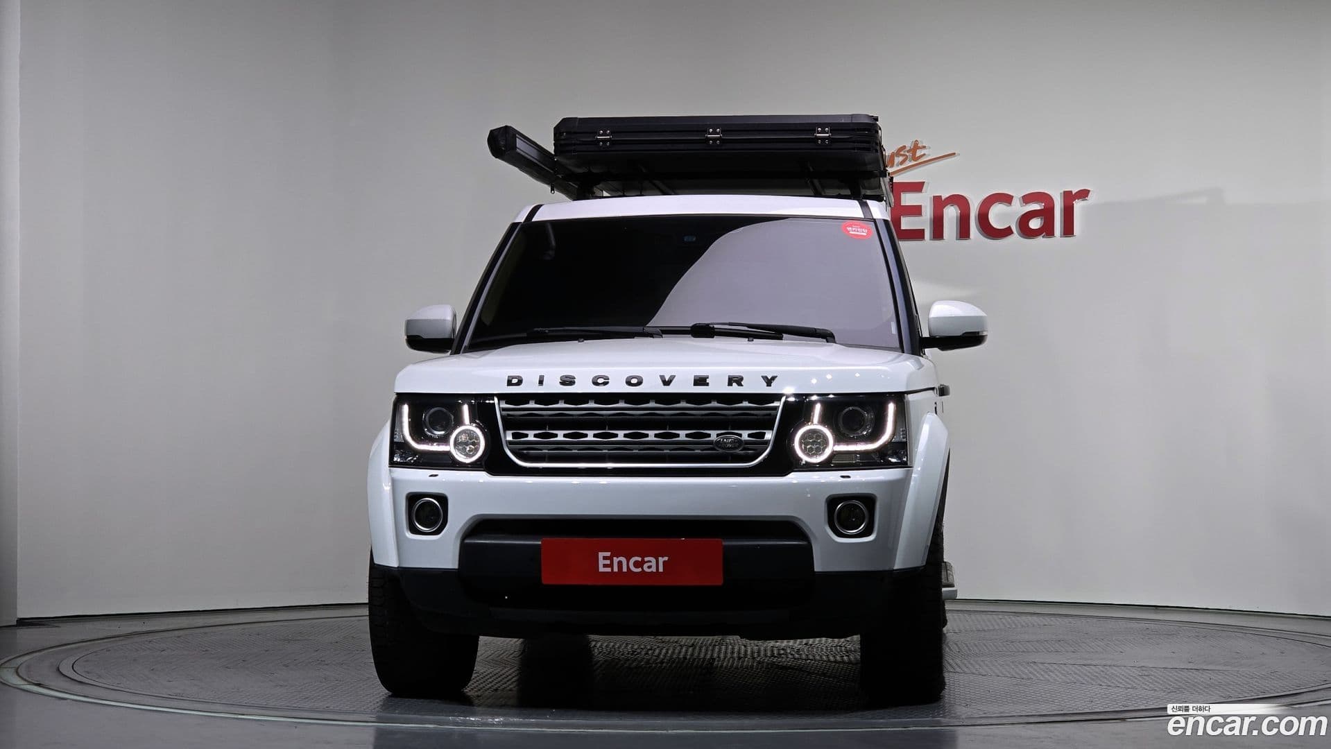 Main__Slider__Photo:Discovery Land Rover 2015.0-2