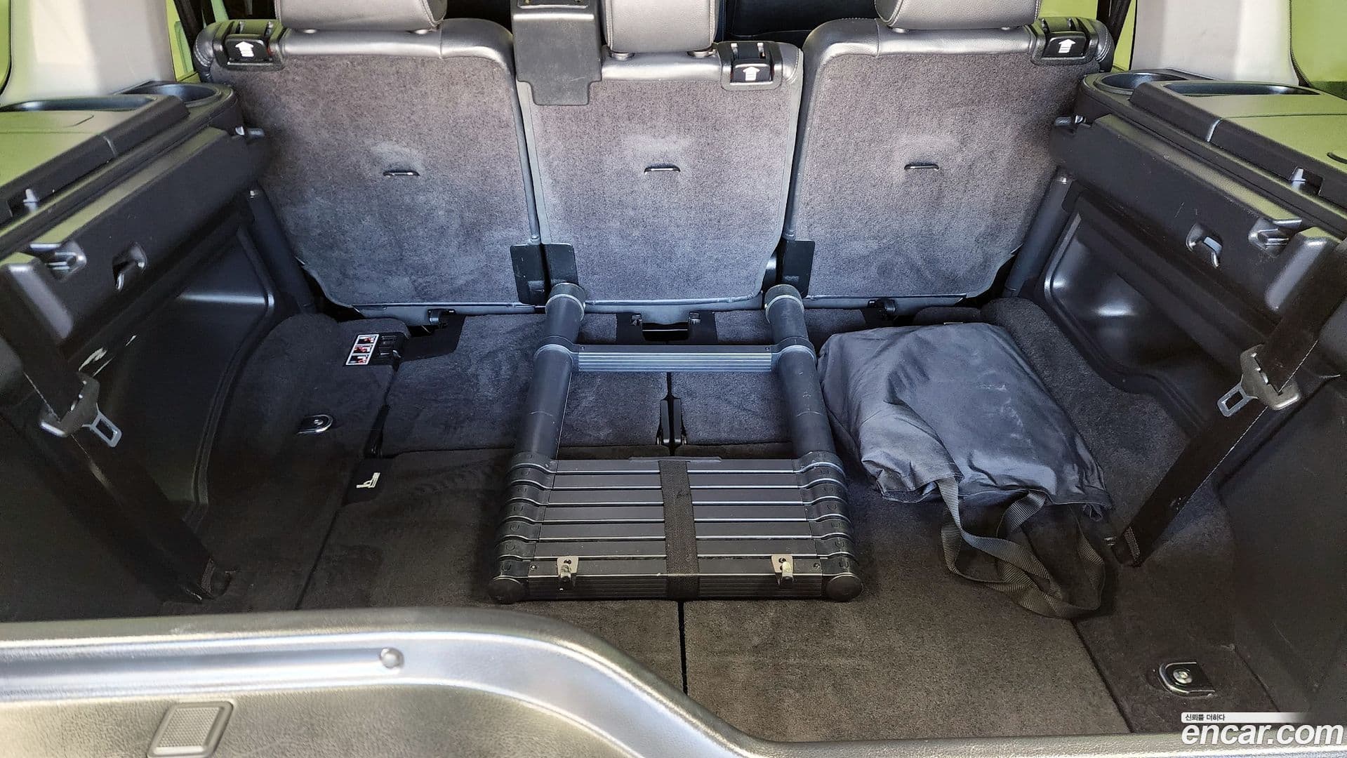 Main__Slider__Photo:Discovery Land Rover 2015.0-19