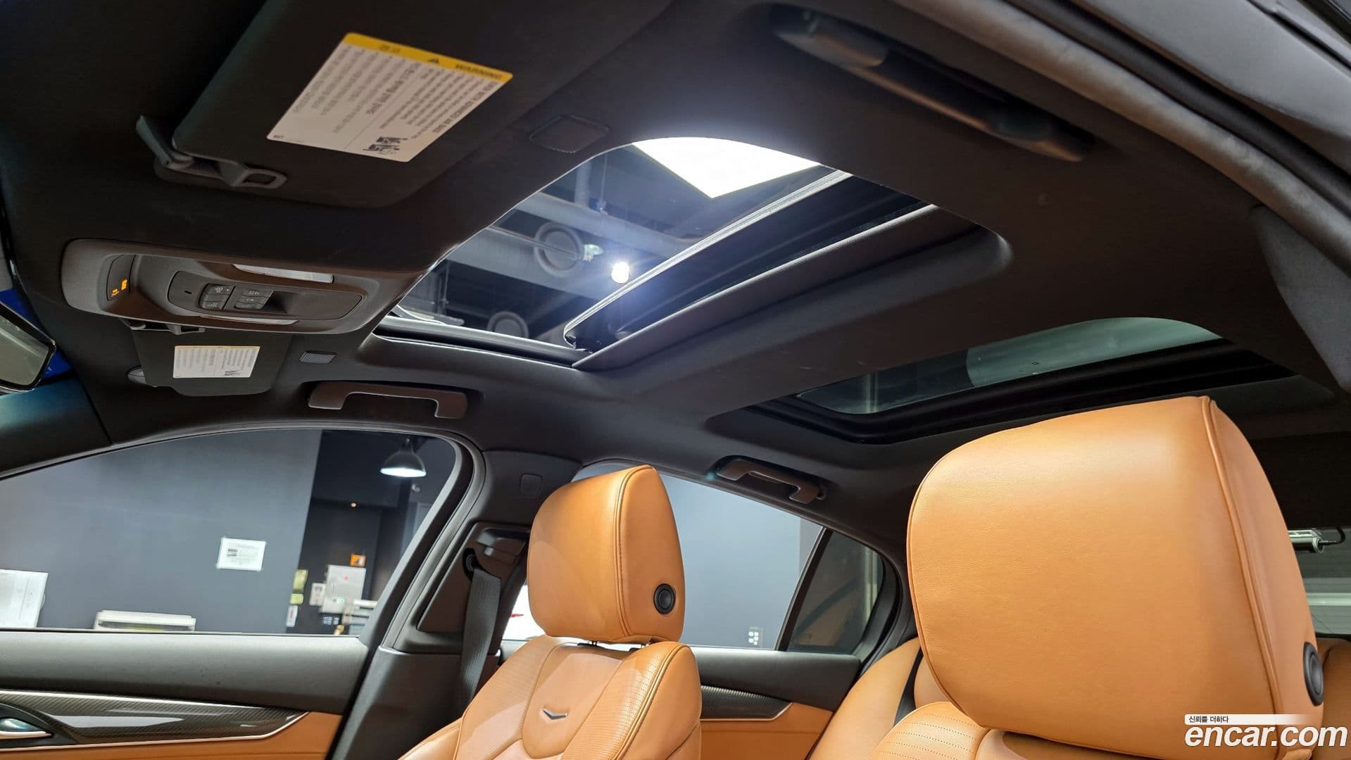 Main__Slider__Photo:CT5 Cadillac 2020.9-17