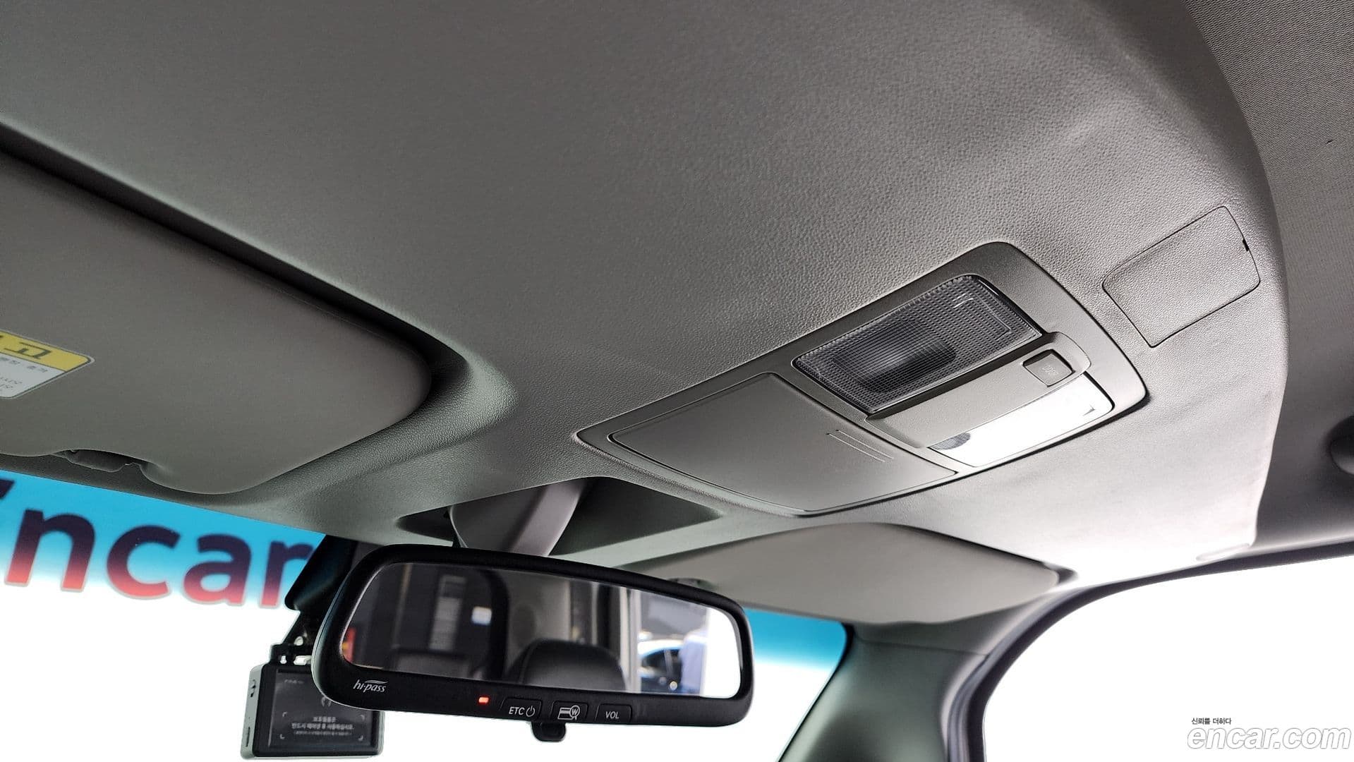 Main__Slider__Photo:RAY Kia 2019.4-18