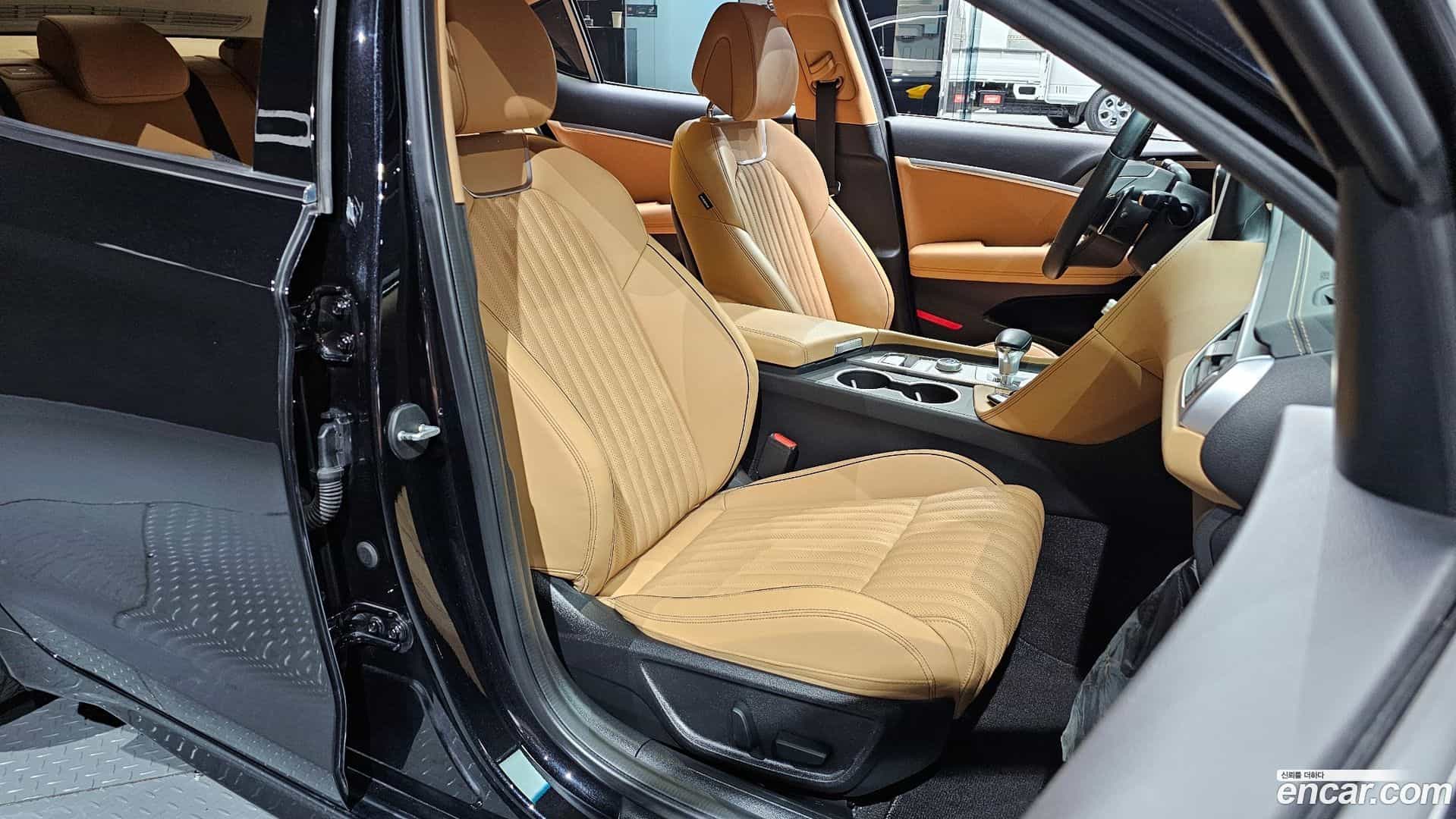 G70 Genesis 2021.6-INNER-010