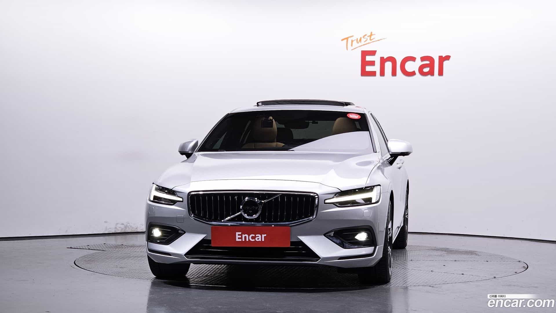 S60 Volvo 2021.0-OUTER-003