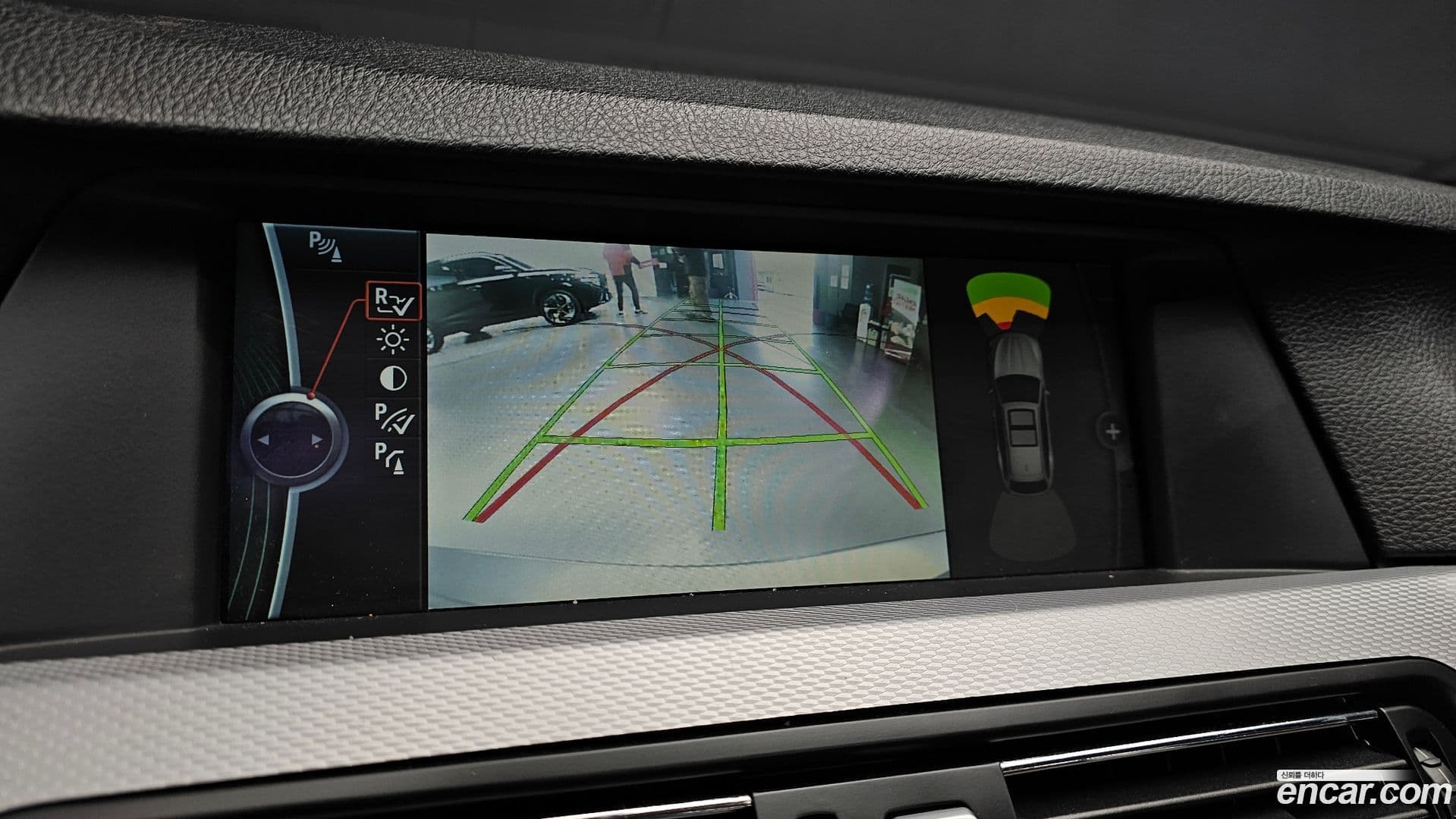 Main__Slider__Photo:5-Series BMW 2012.11-14