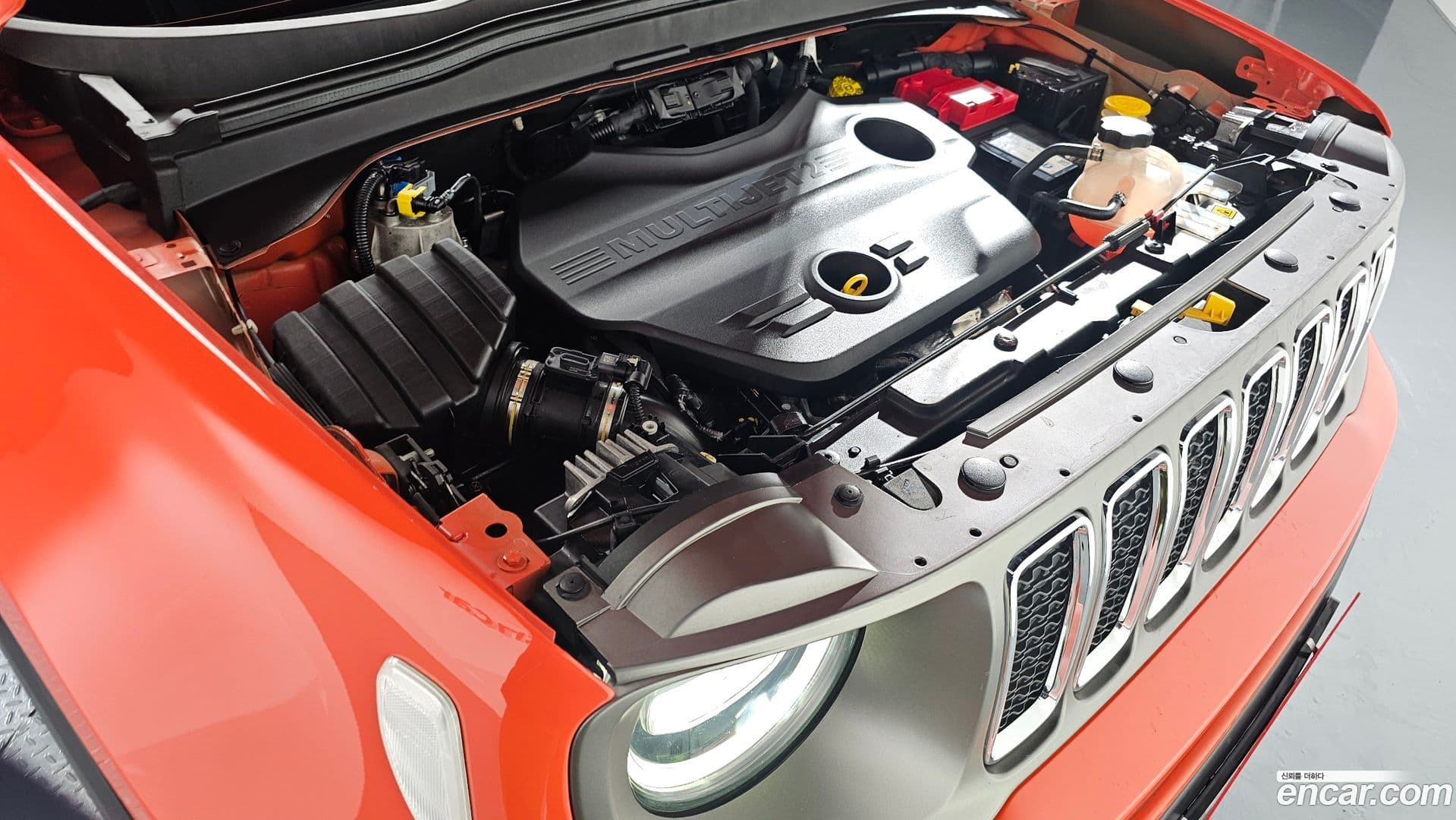 Main__Slider__Photo:Renegade Jeep 2020.2-5