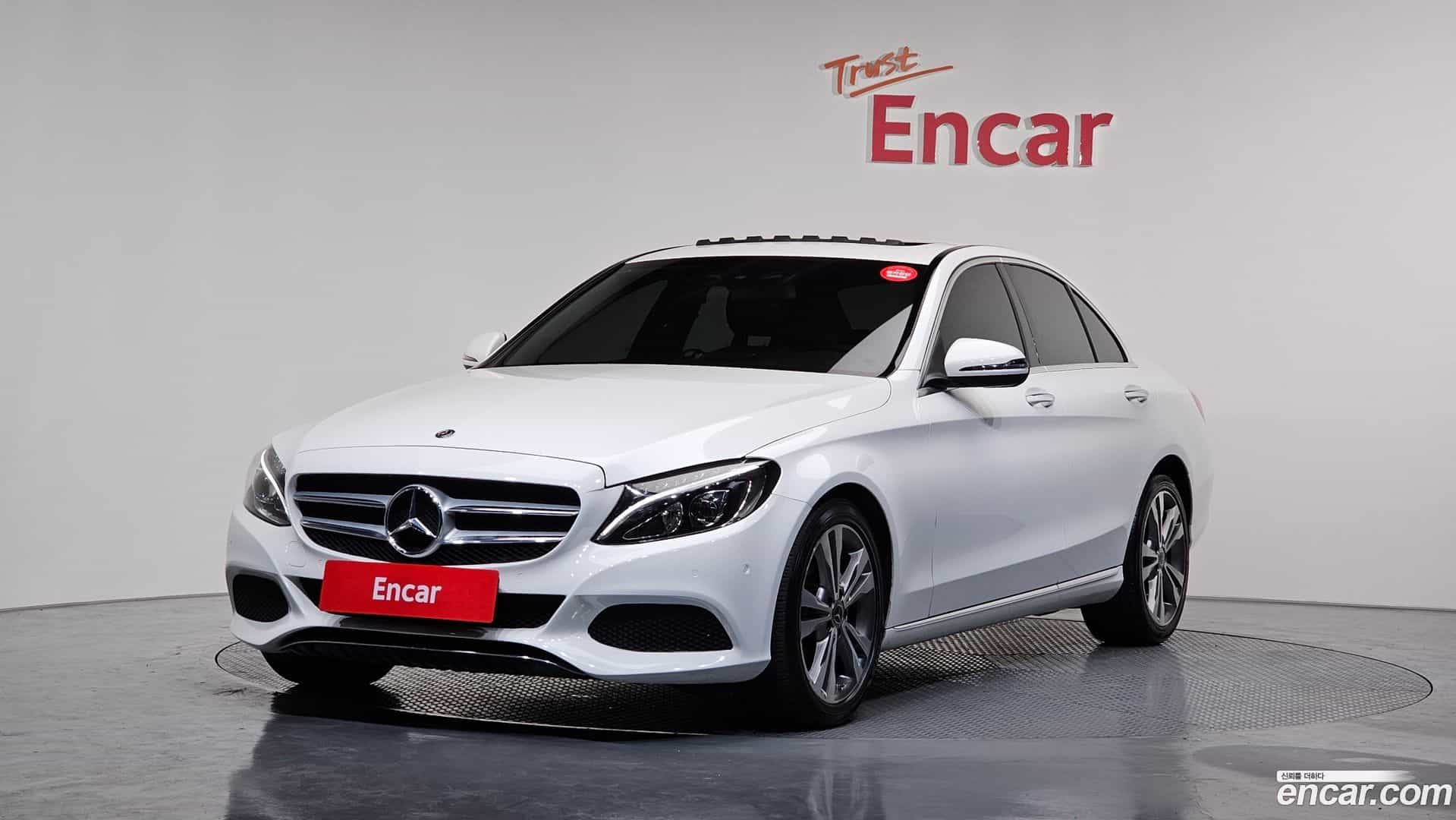 C-Class Mercedes-Benz 2017.11-OUTER-001