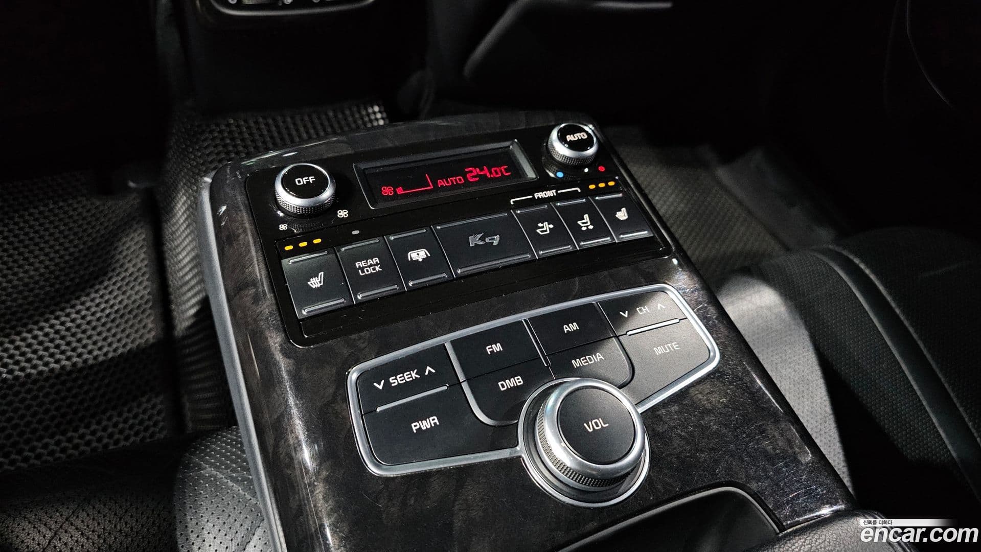 Main__Slider__Photo:K9 Kia 2013.7-17