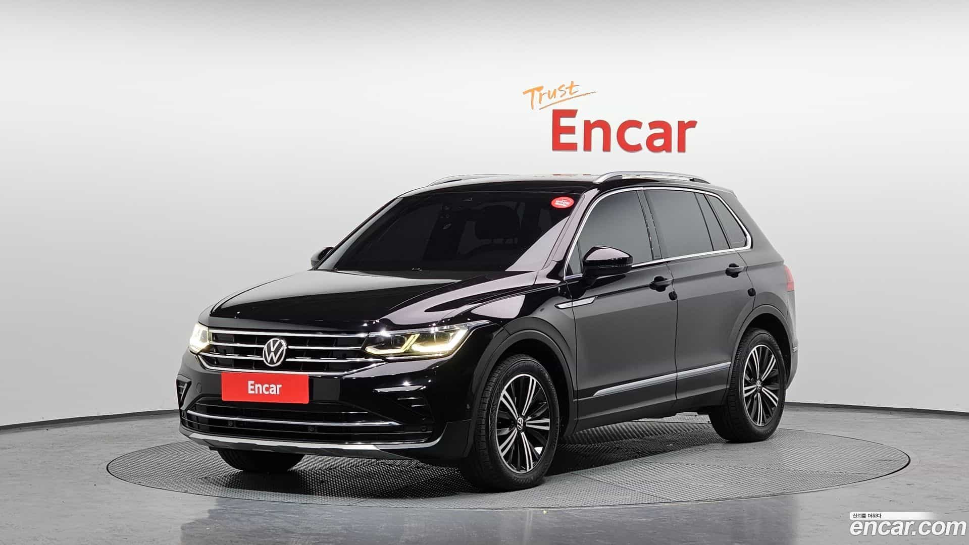 Tiguan Volkswagen 2021.7-OUTER-001