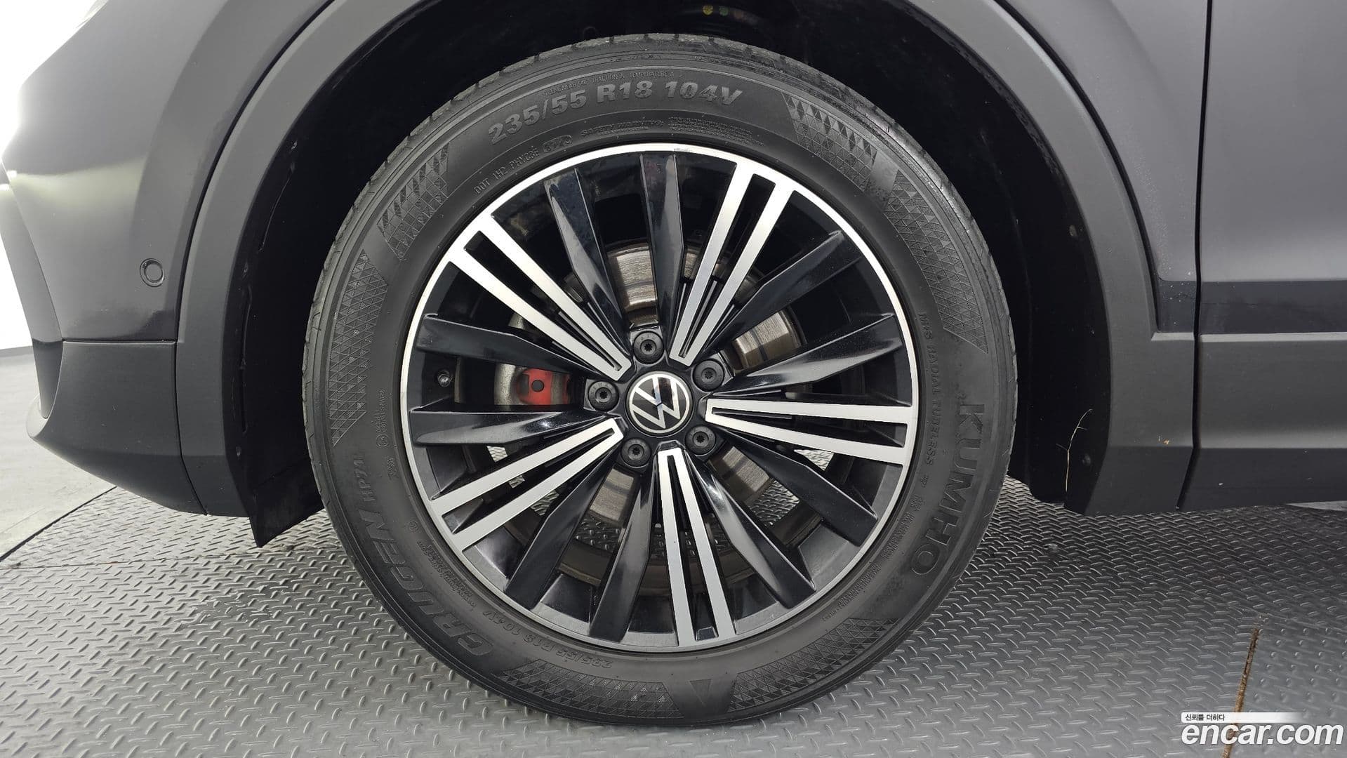 Main__Slider__Photo:Tiguan Volkswagen 2021.7-4