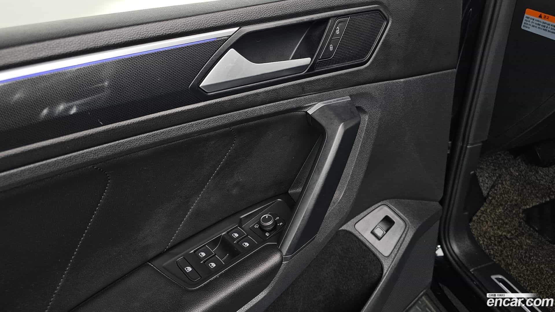 Tiguan Volkswagen 2021.7-OPTION-022